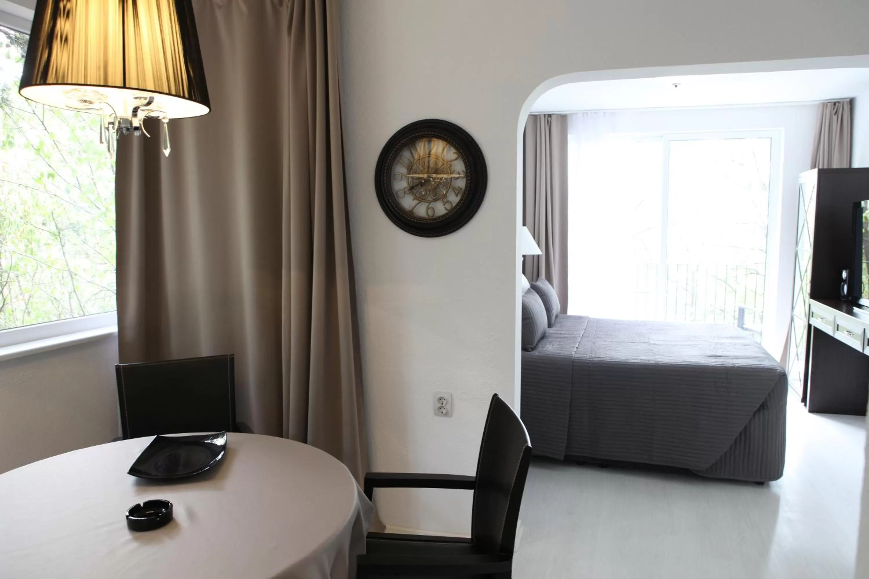 Decorative detail, Bed in Hotel Hijata