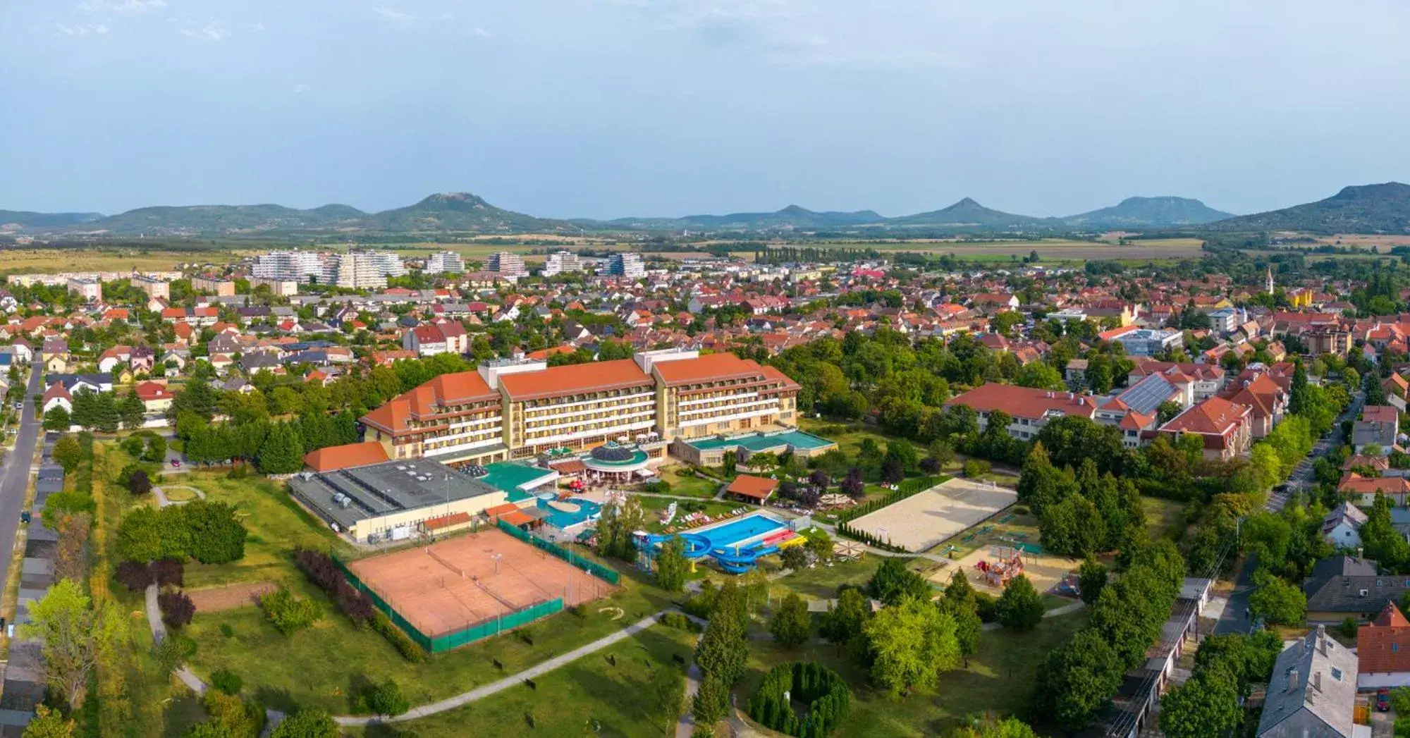 Property building, Bird's-eye View in Hunguest Hotel Pelion