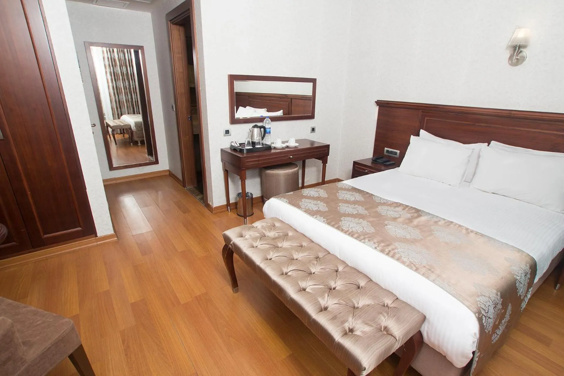 Bed in Nova Plaza Boutique Hotel & Spa