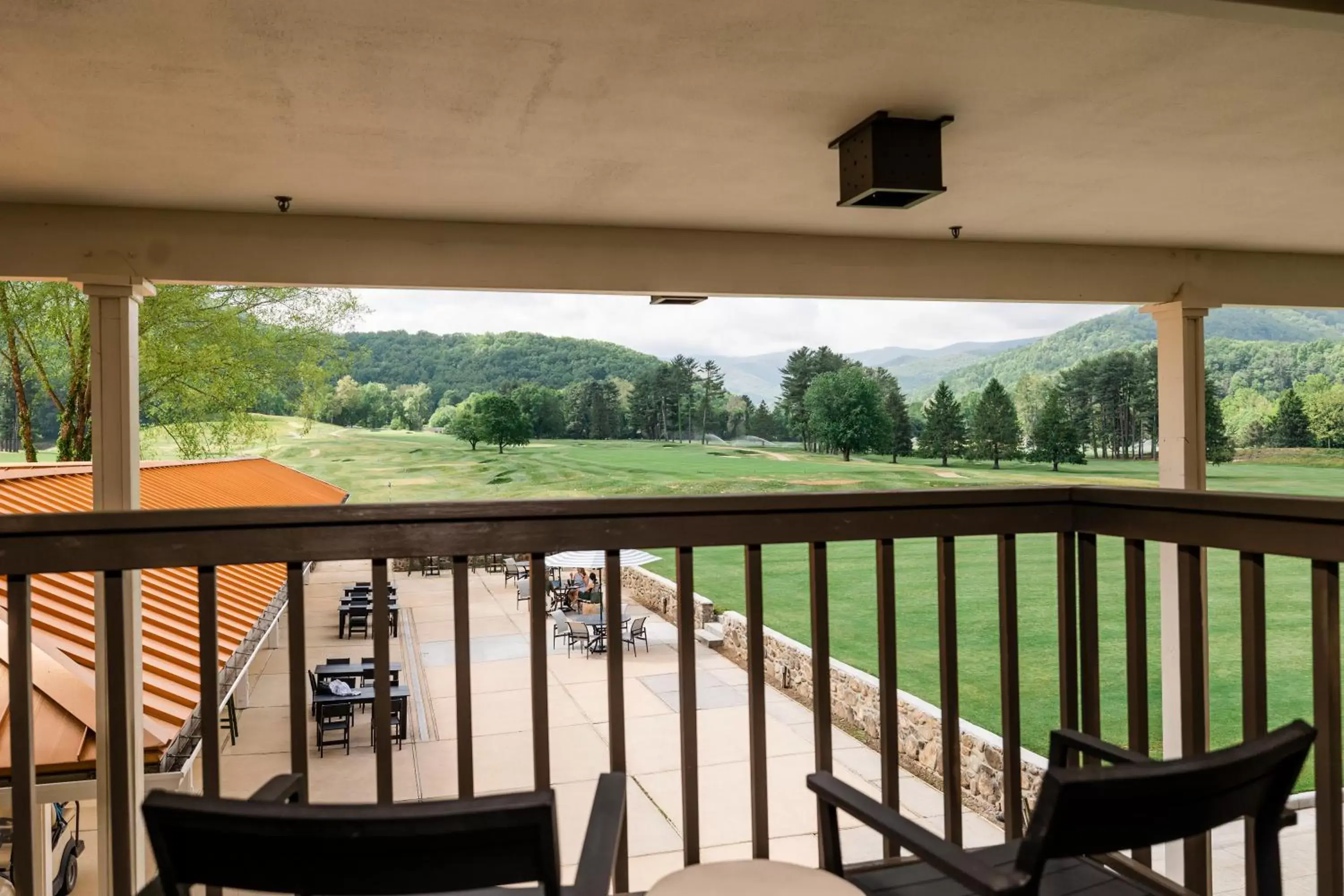 Balcony/Terrace, Pool View in Waynesville Inn & Golf Club, Trademark Collection by Wyndham