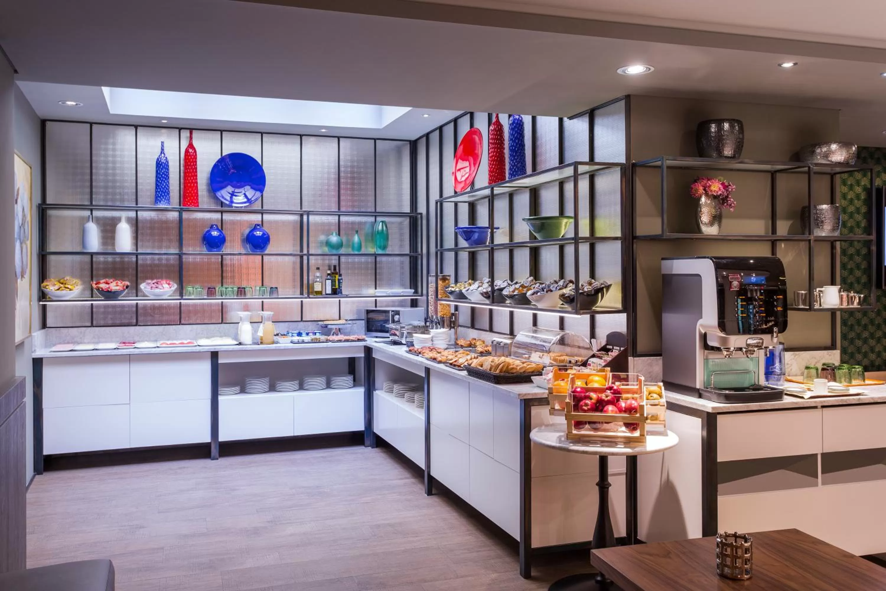 Food and drinks in Mercure Madrid Centro