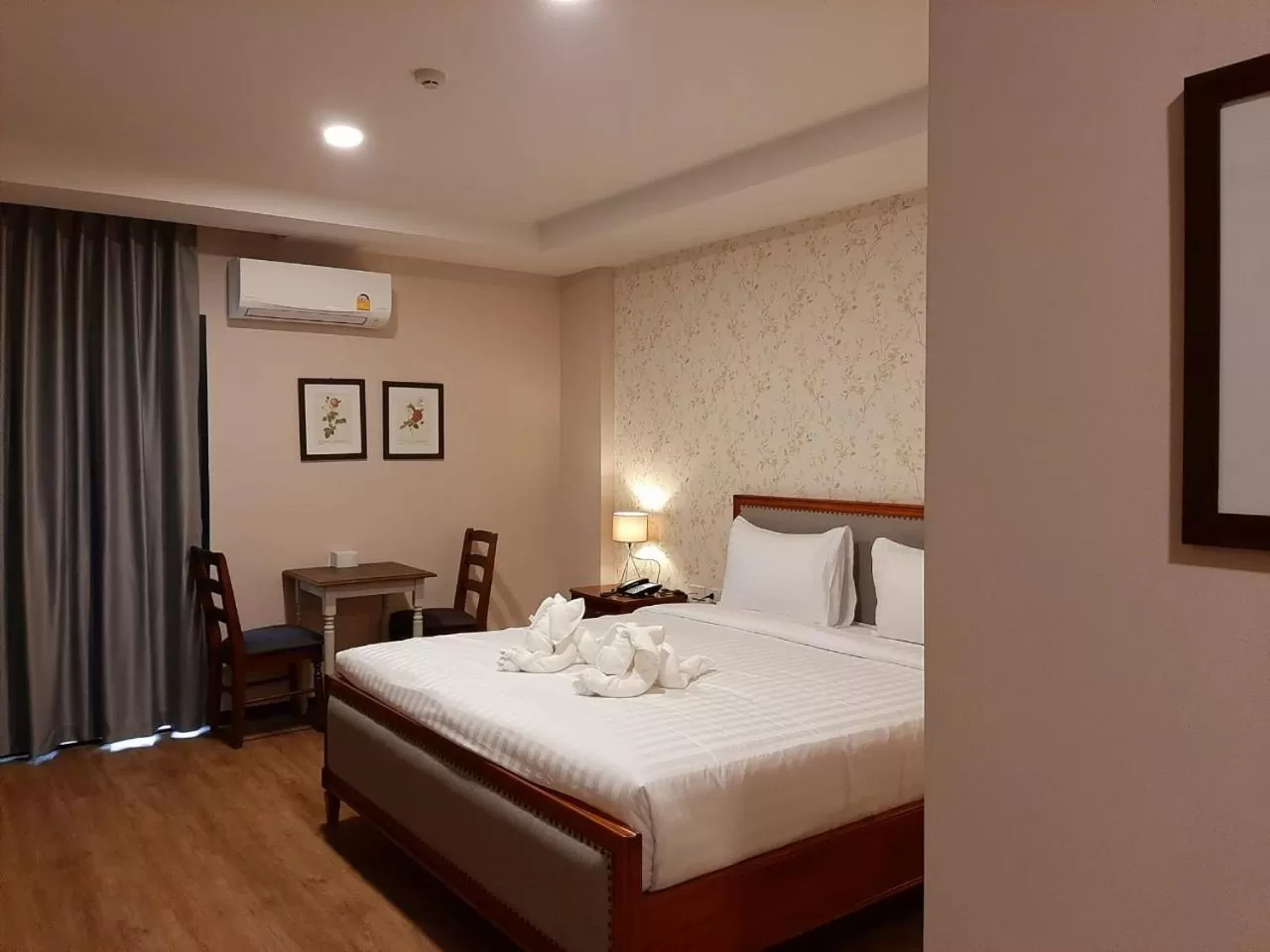 Bedroom, Bed in J.P.GRAND HOTEL