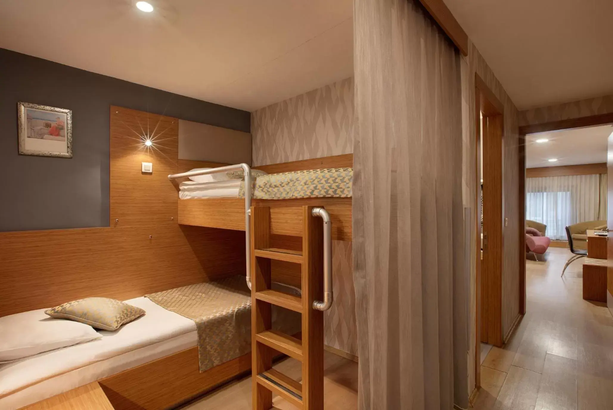 Bedroom, Bunk Bed in Gallery Residence & Hotel Nişantaşı