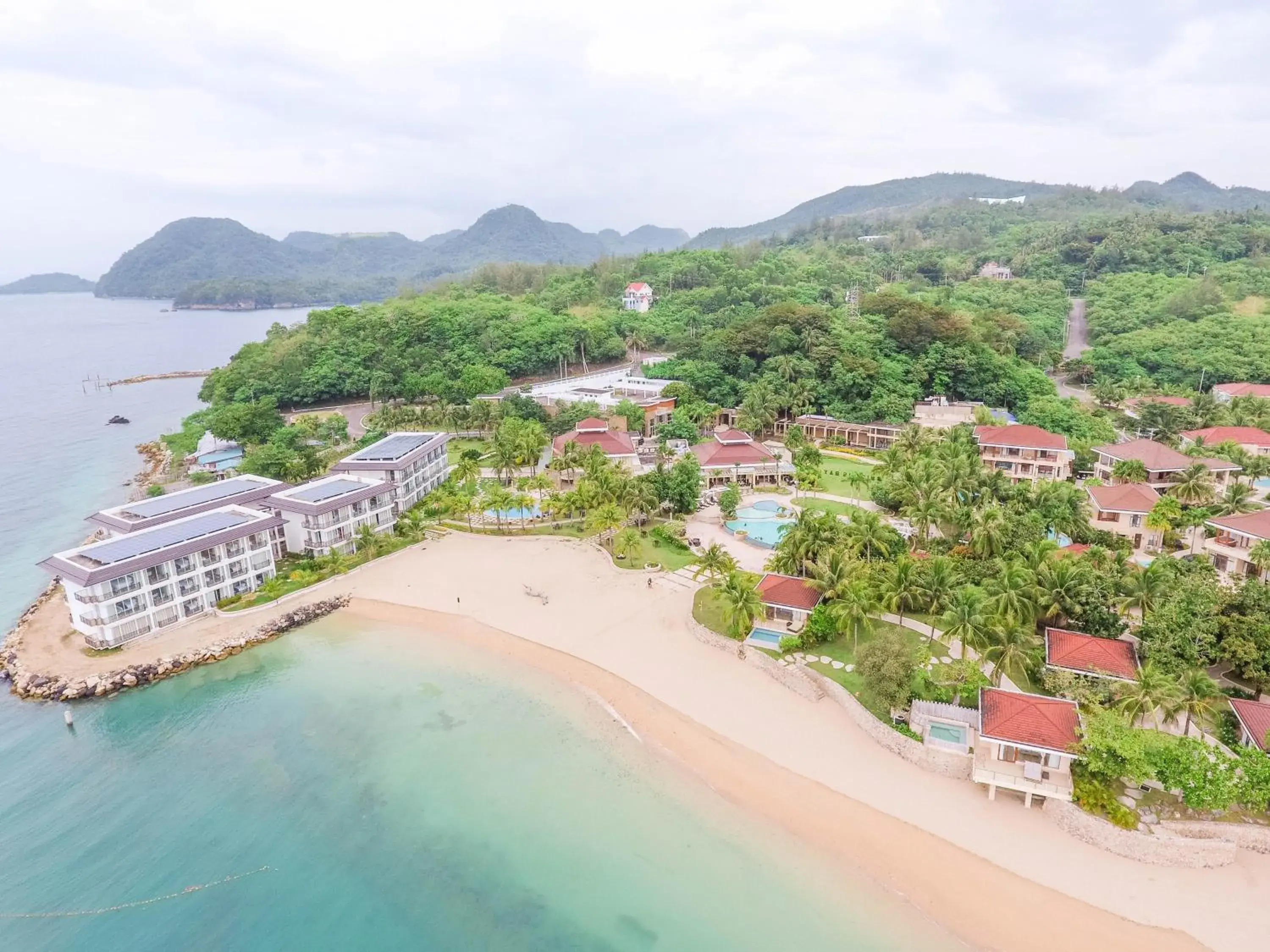 Bird's eye view, Bird's-eye View in Misibis Bay