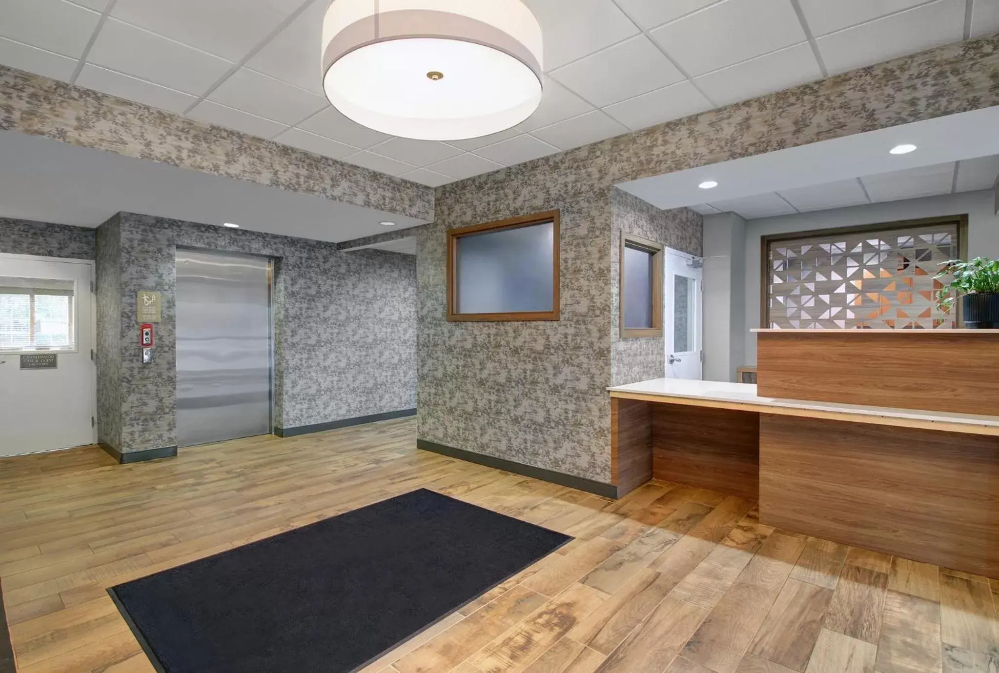 Property building, Lobby/Reception in Candlewood Suites Winchester, an IHG Hotel