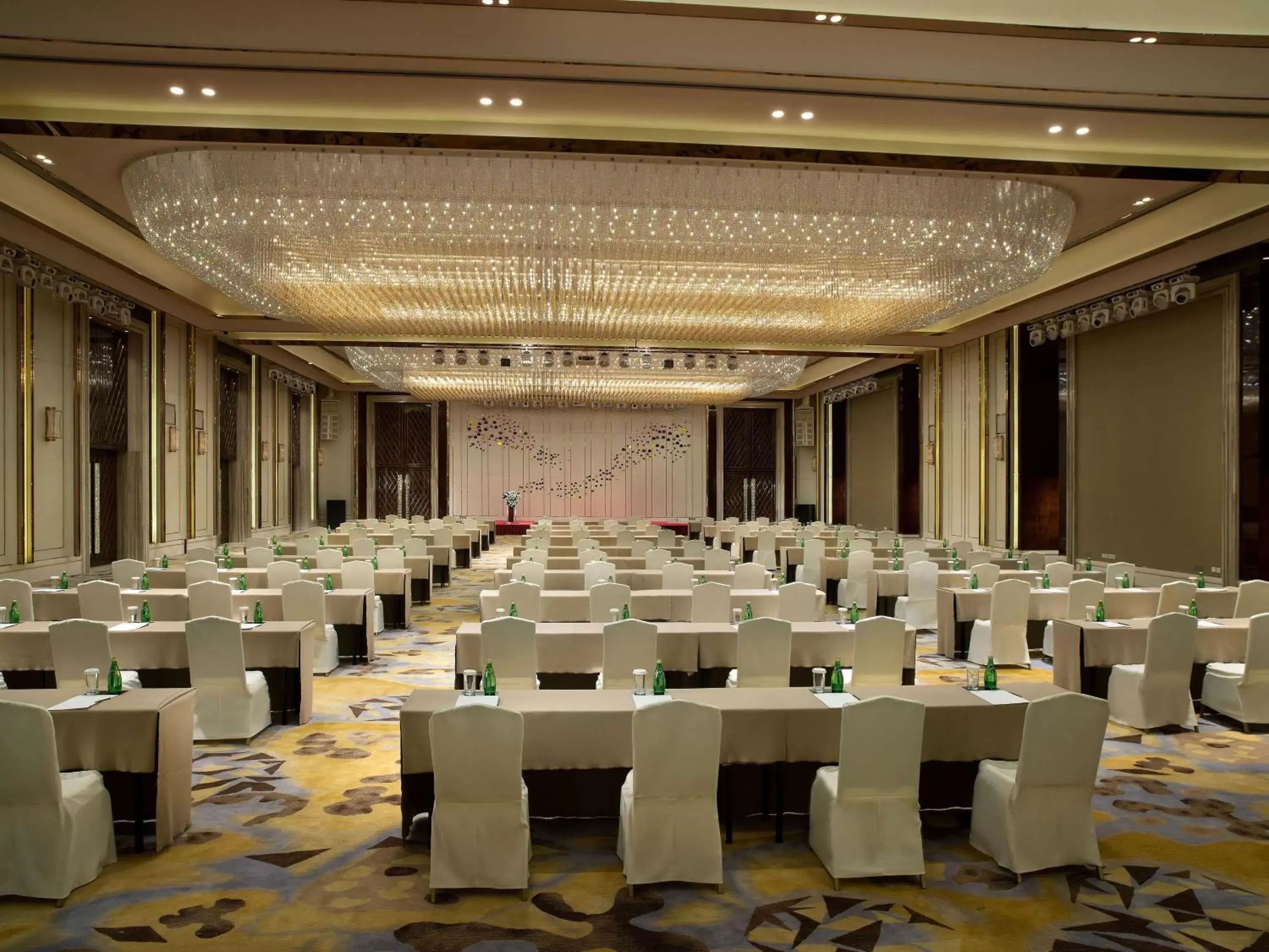 Meeting/conference room in Sofitel Legend People's Grand Hotel Xi'an