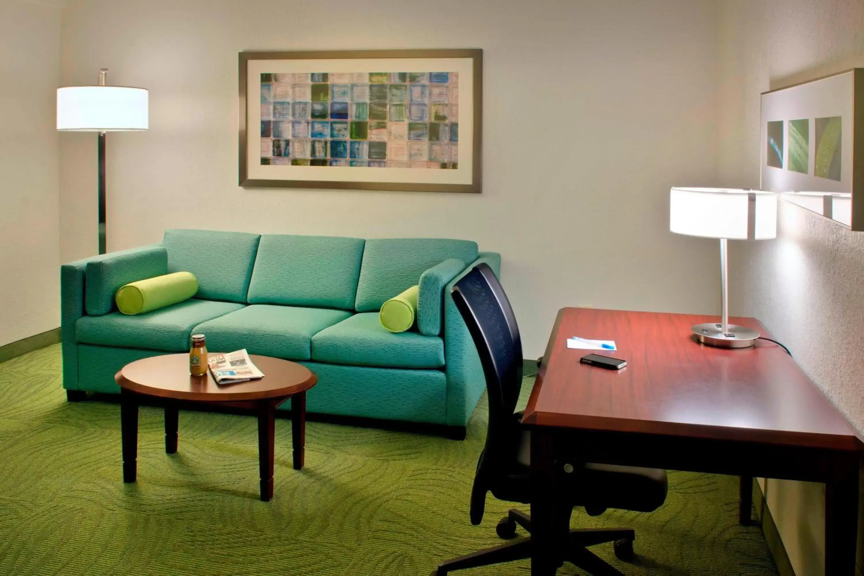 Living room, Seating Area in SpringHill Suites Philadelphia Plymouth Meeting