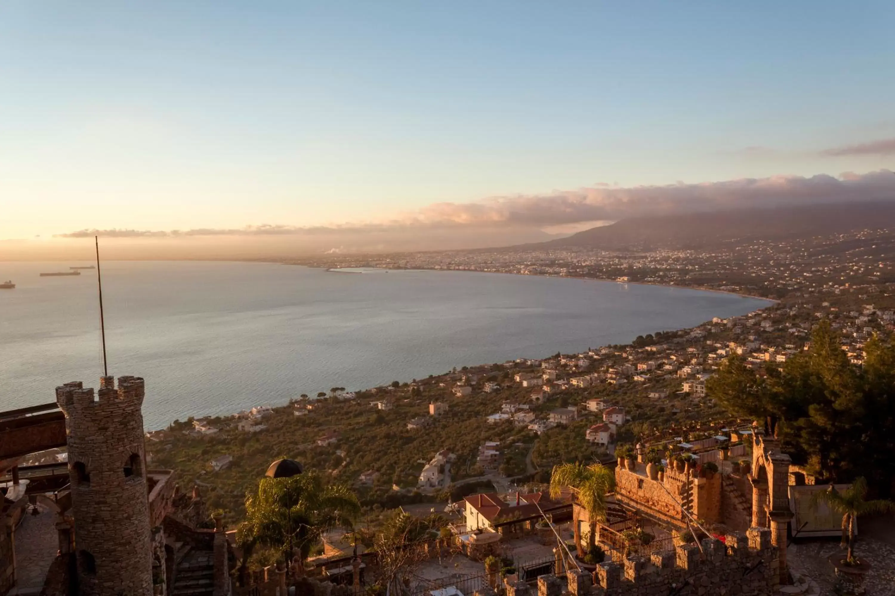 Bird's eye view, Bird's-eye View in Horizon Blu Boutique Hotel