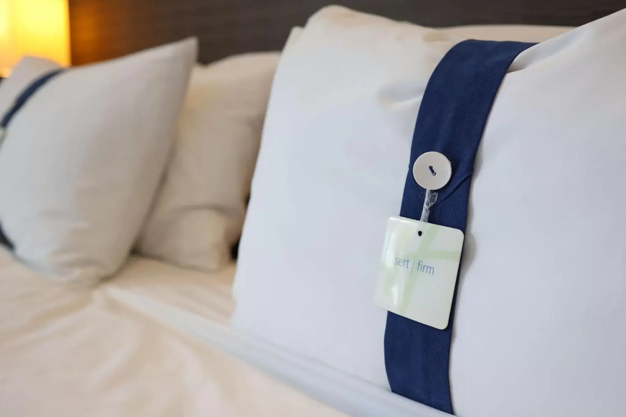 Bed in Holiday Inn Express Manisa-West, an IHG Hotel