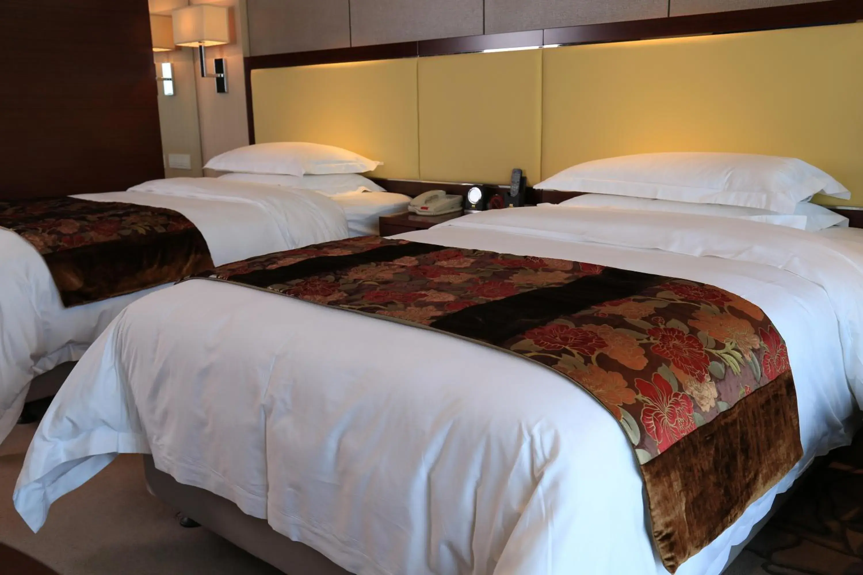 Bed in Changfeng Gloria Plaza Hotel