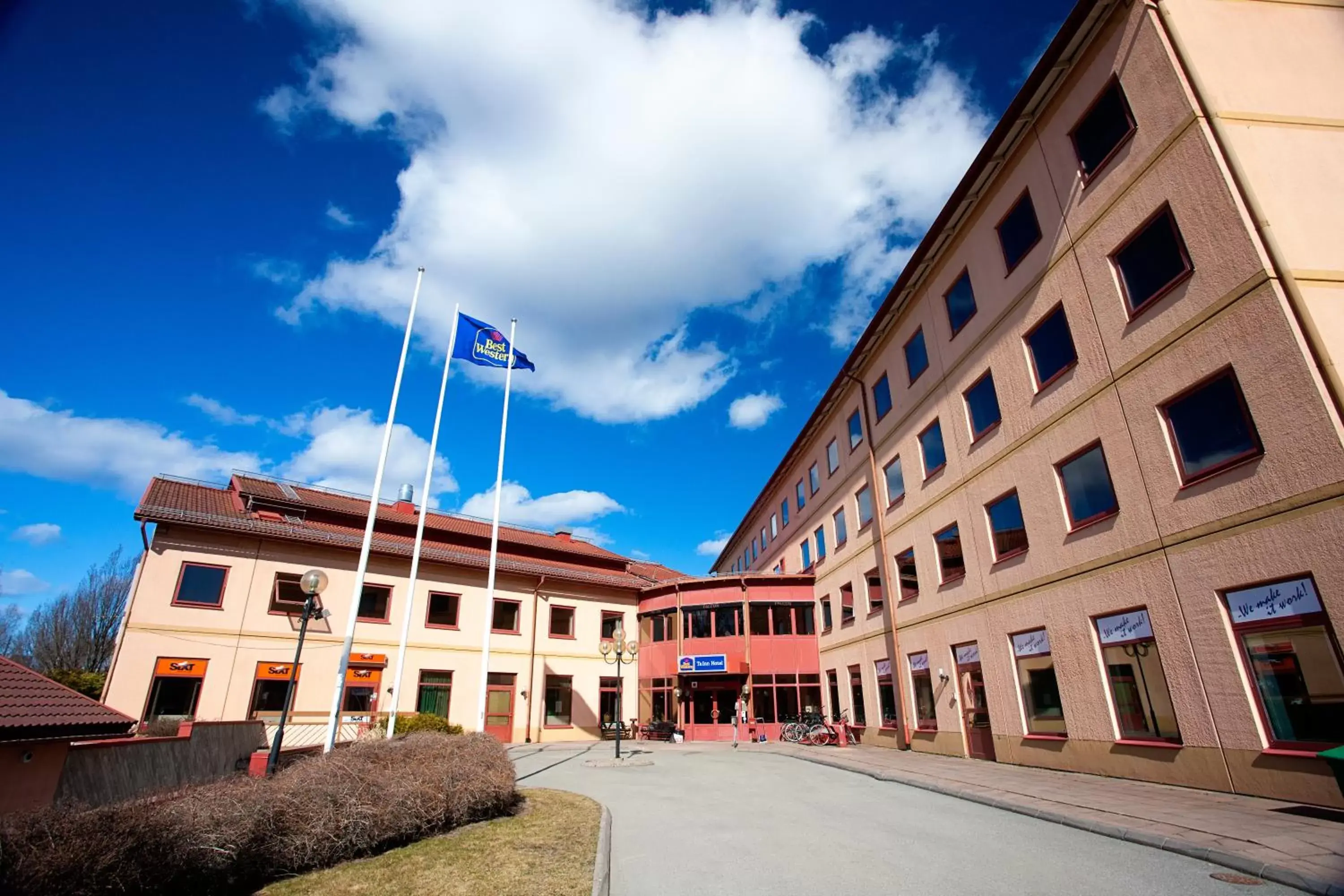 Facade/entrance in Best Western Ta Inn Hotel Facade/entrance in Best Western Ta Inn Hotel