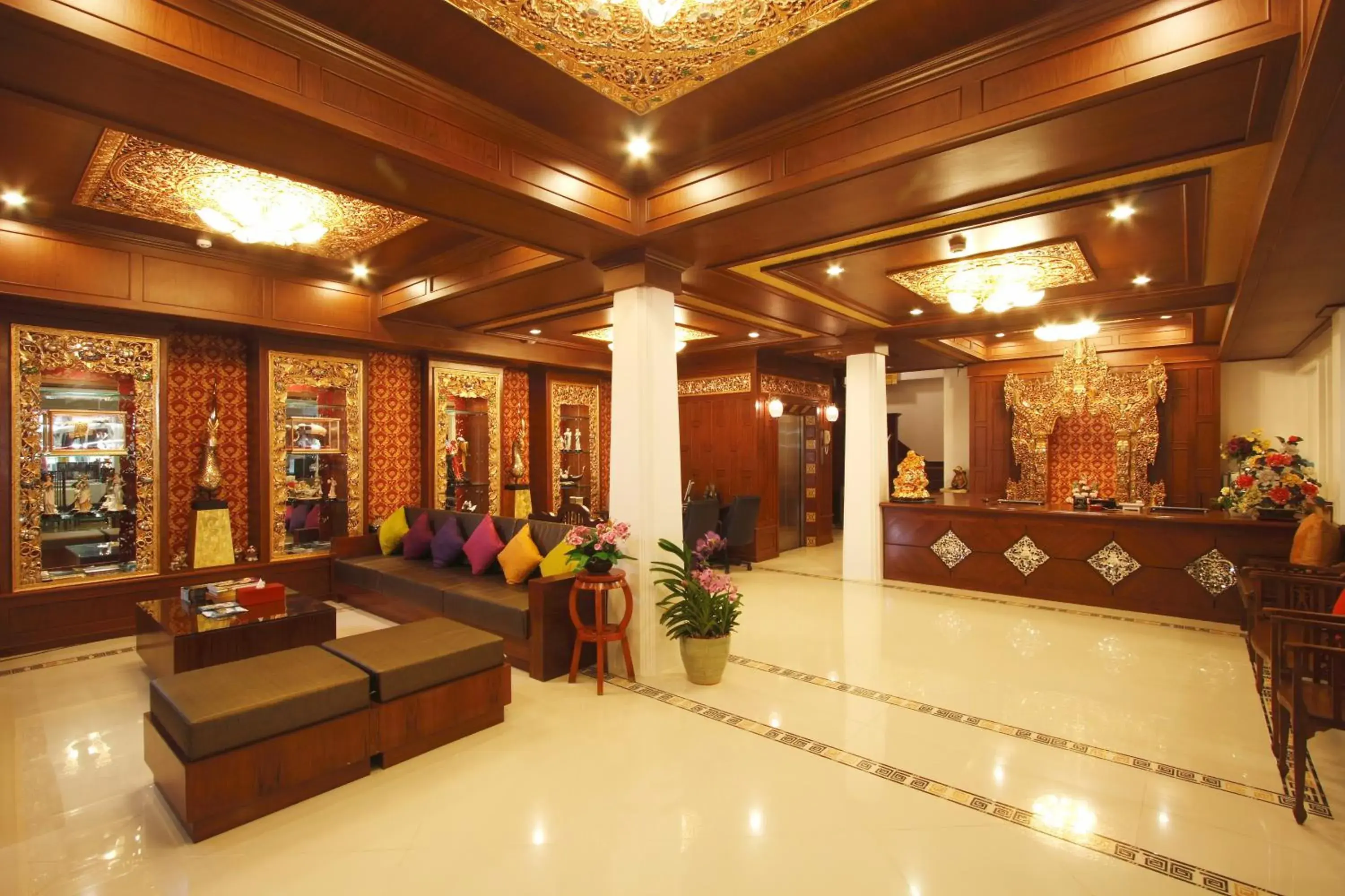 Lobby or reception, Lobby/Reception in Rayaburi Hotel, Patong