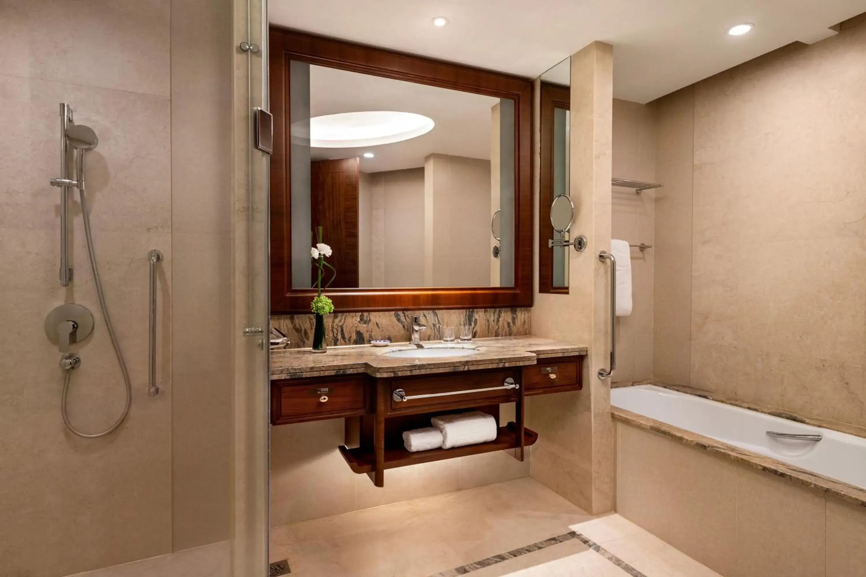 Toilet, Bathroom in Shangri-La Nanchang