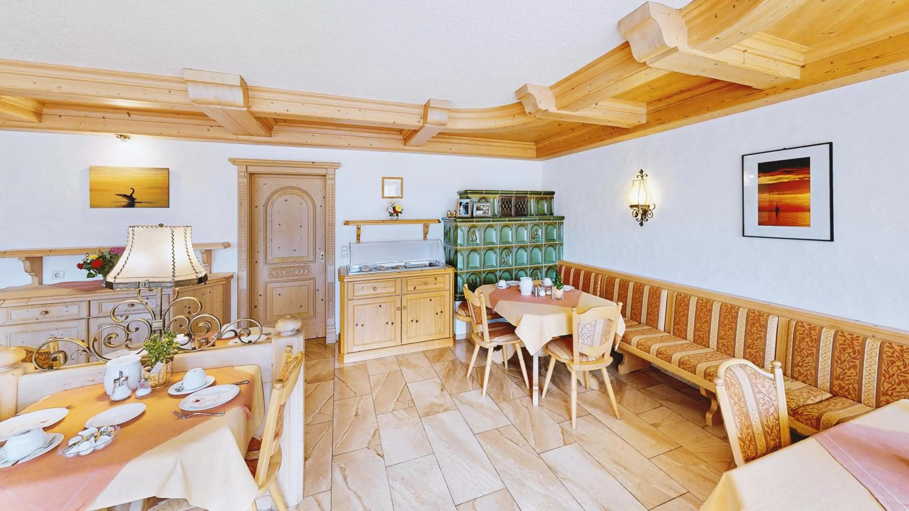 Dining area in Hotel Haus Seehang