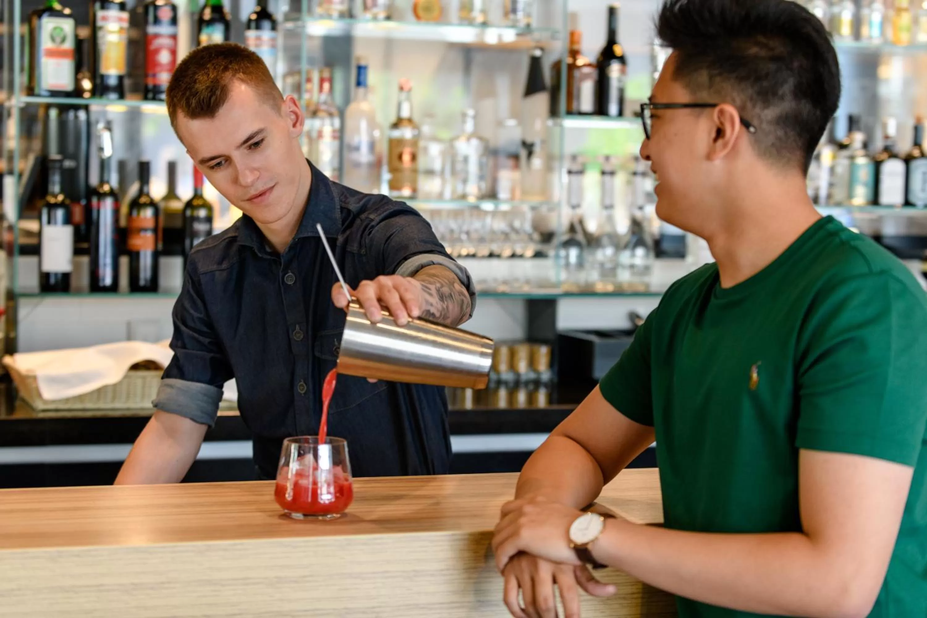 Lounge or bar in Novotel Wien Hauptbahnhof