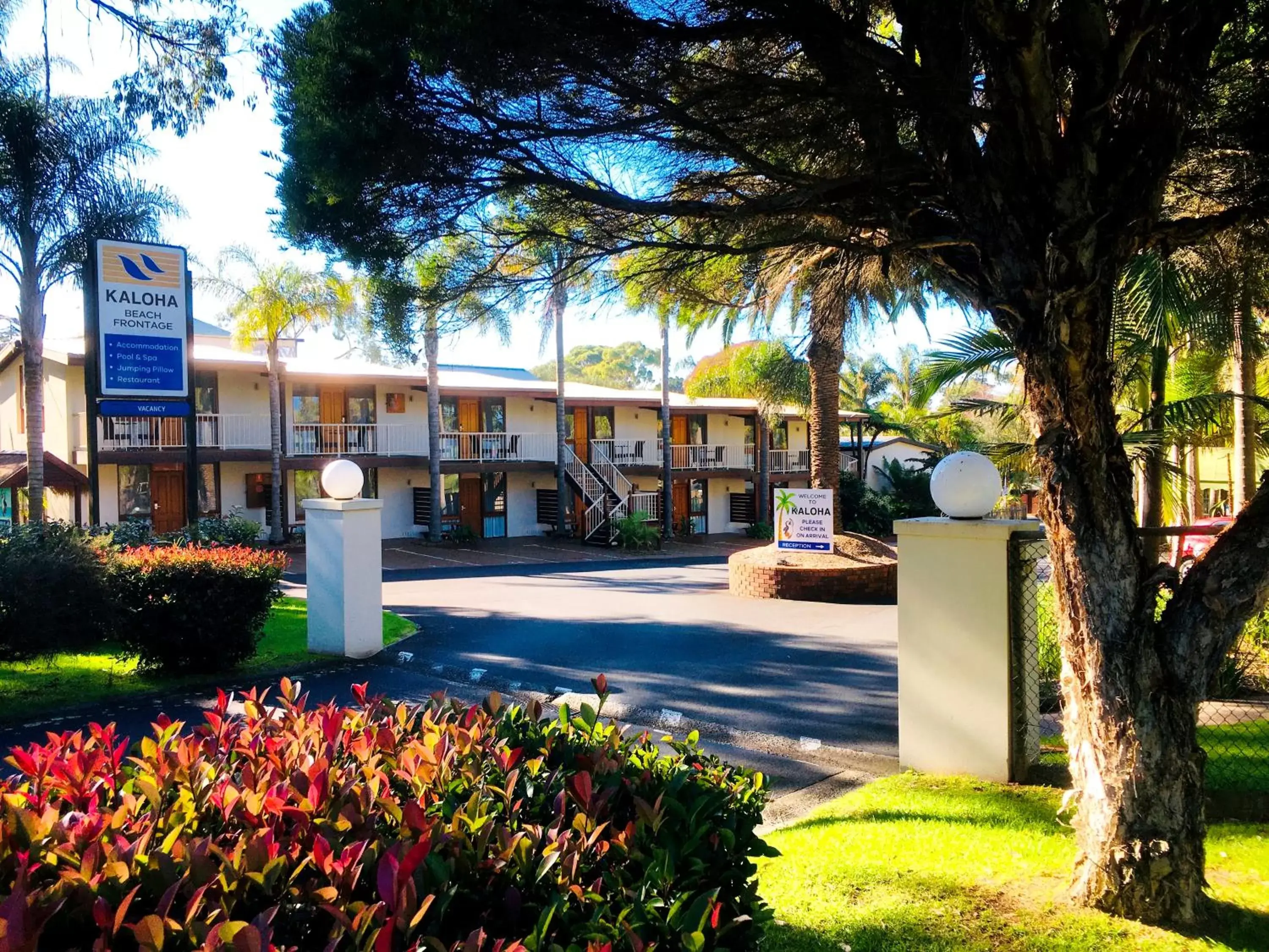 Property building in Kaloha Holiday Resort Phillip Island Property building in Kaloha Holiday Resort Phillip Island