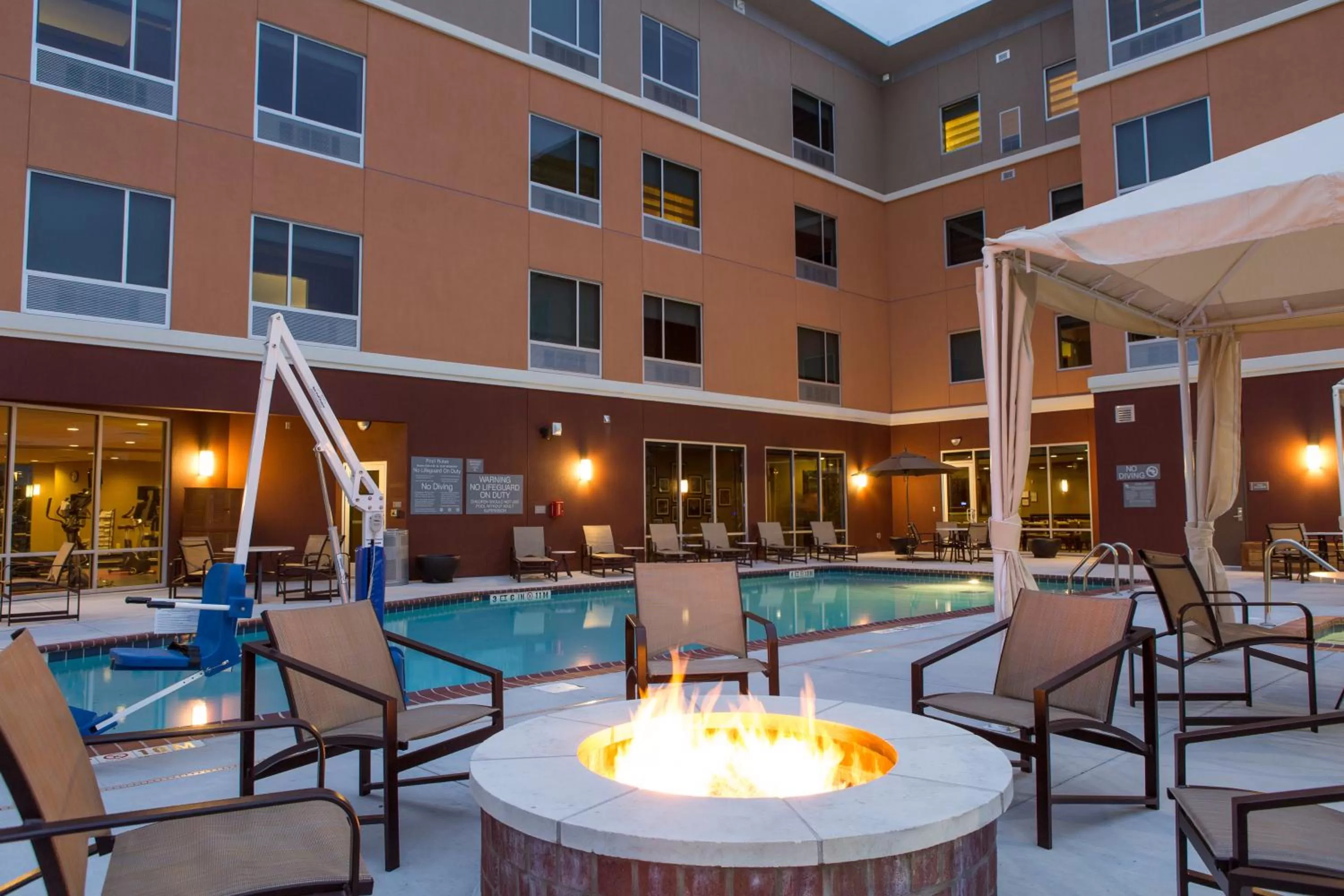 Patio in Cambria Hotel Plano - Frisco