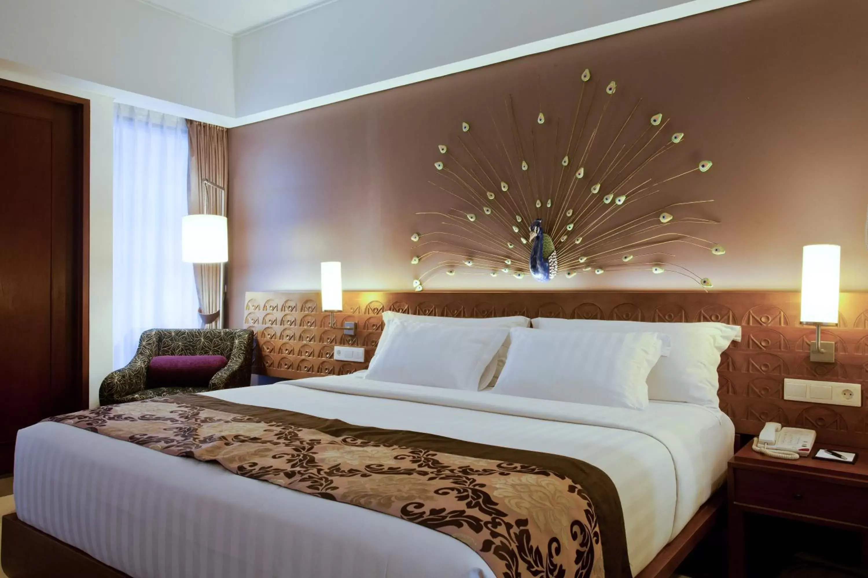 Bedroom, Bed in Sun Island Hotel & Spa Kuta Bedroom, Bed in Sun Island Hotel & Spa Kuta
