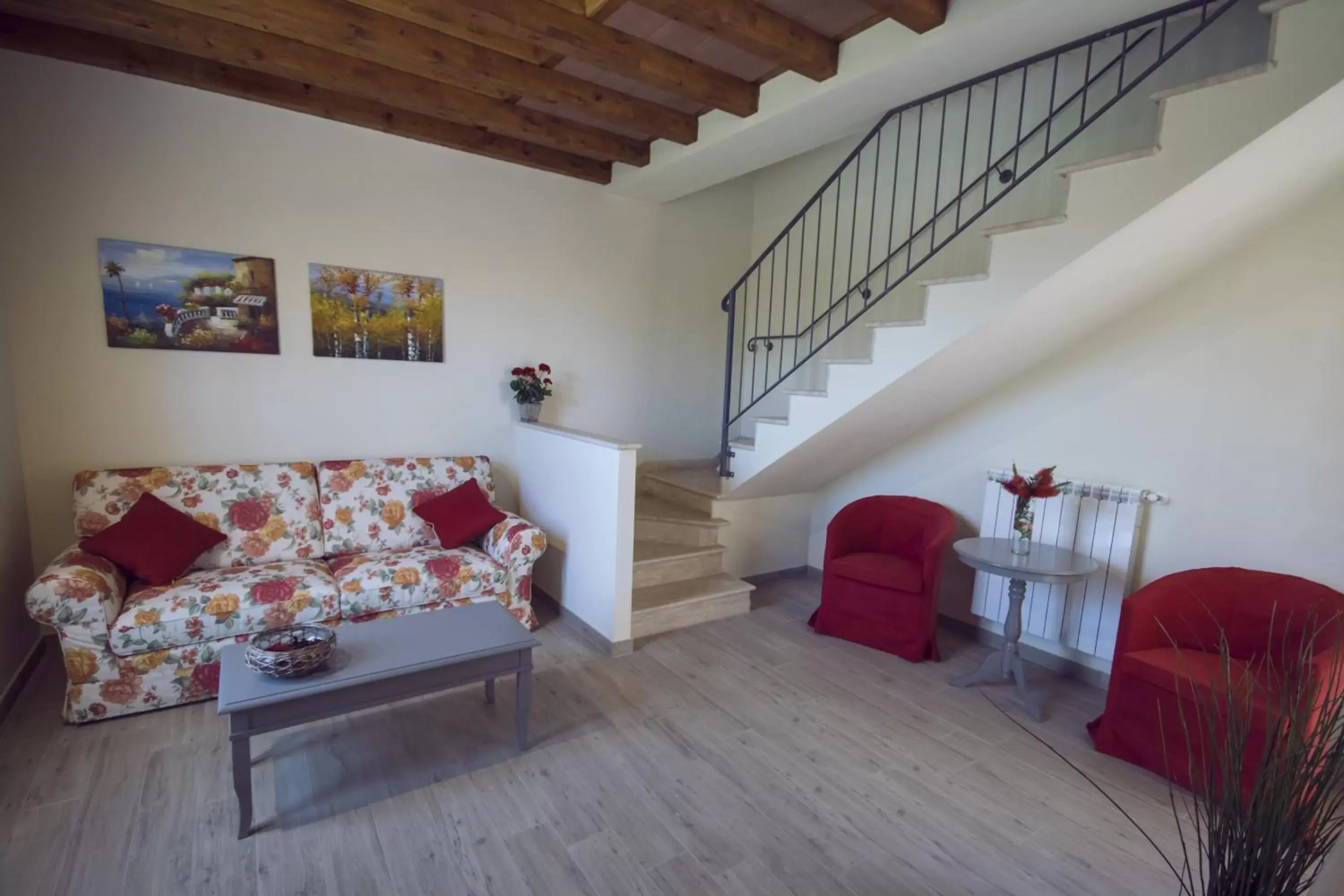 Living room, Seating Area in Il Tremarino