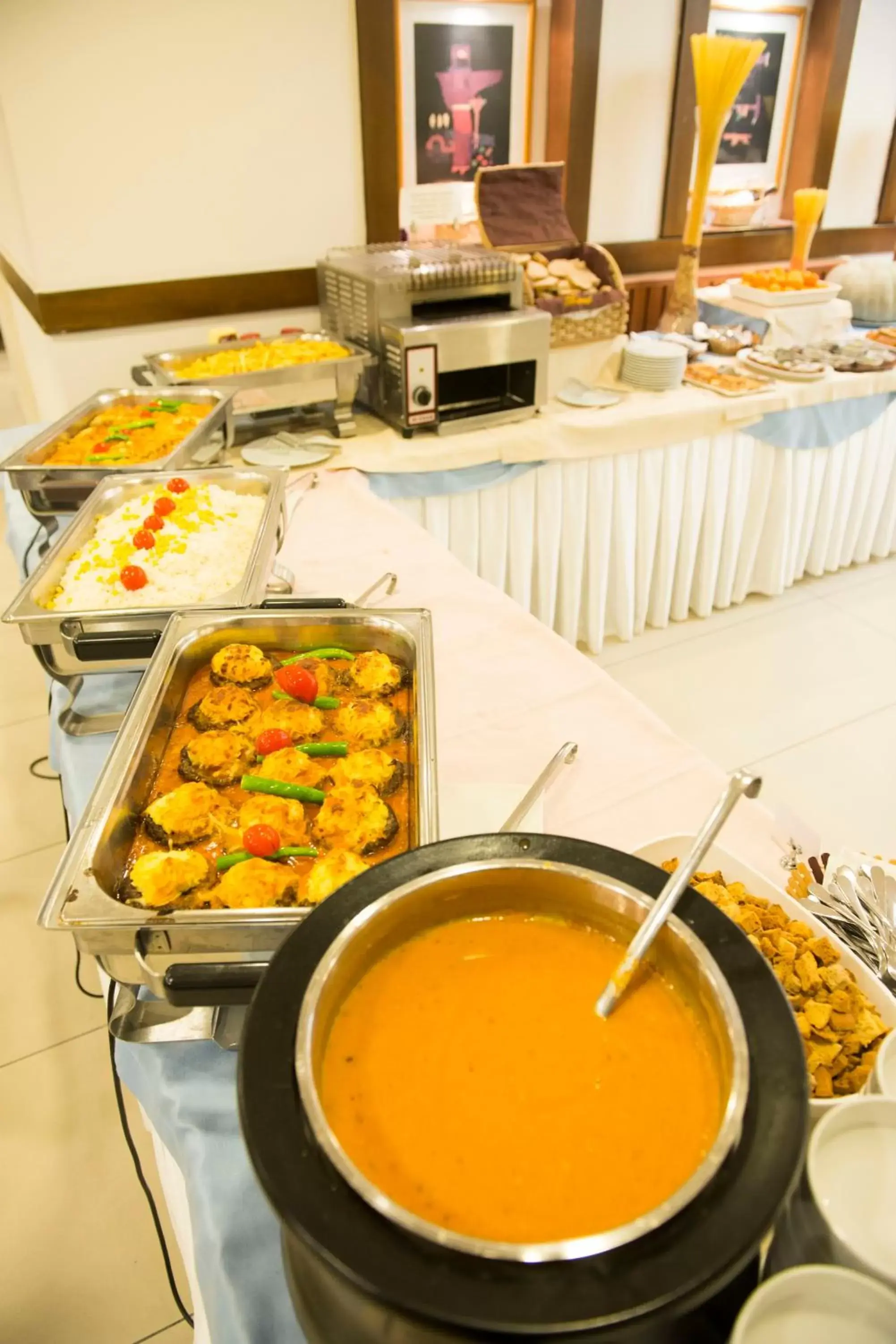 Food in Çanak Hotel