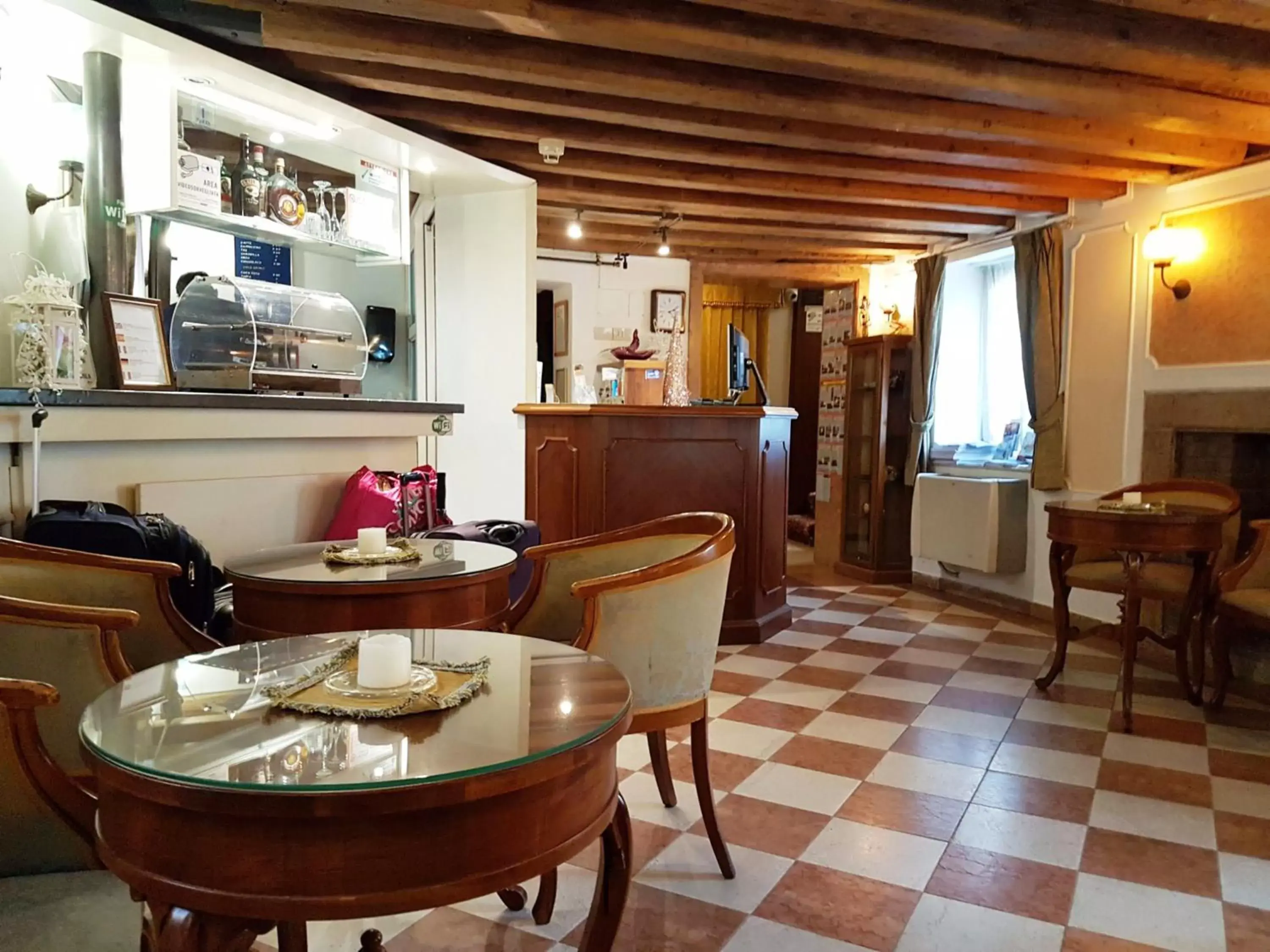 Lounge or bar, Restaurant/Places to Eat in Hotel San Gallo