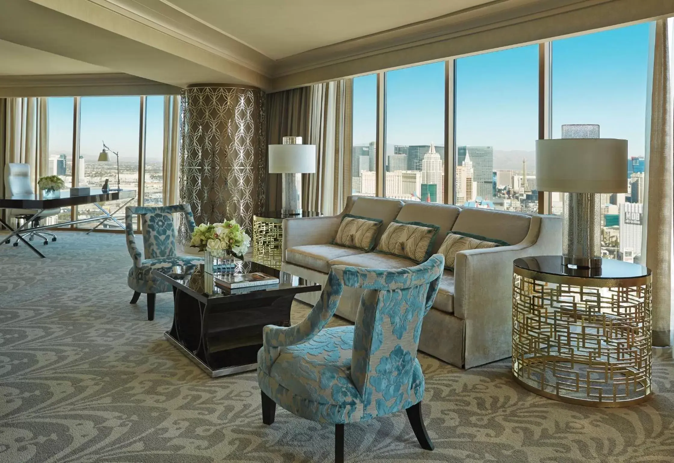 View (from property/room), Seating Area in Four Seasons Hotel Las Vegas