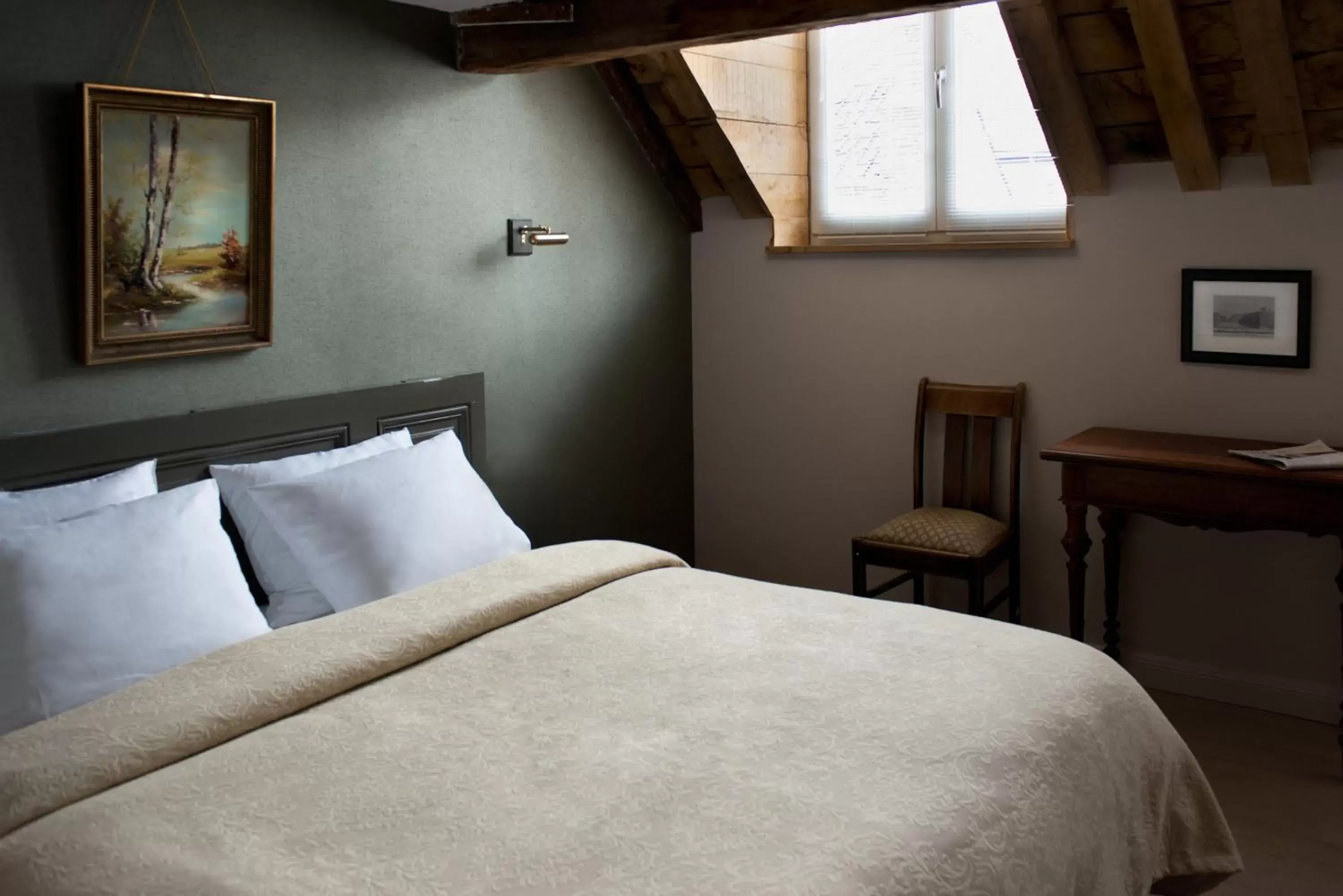 Bed in Boutique hotel Sint Jacob