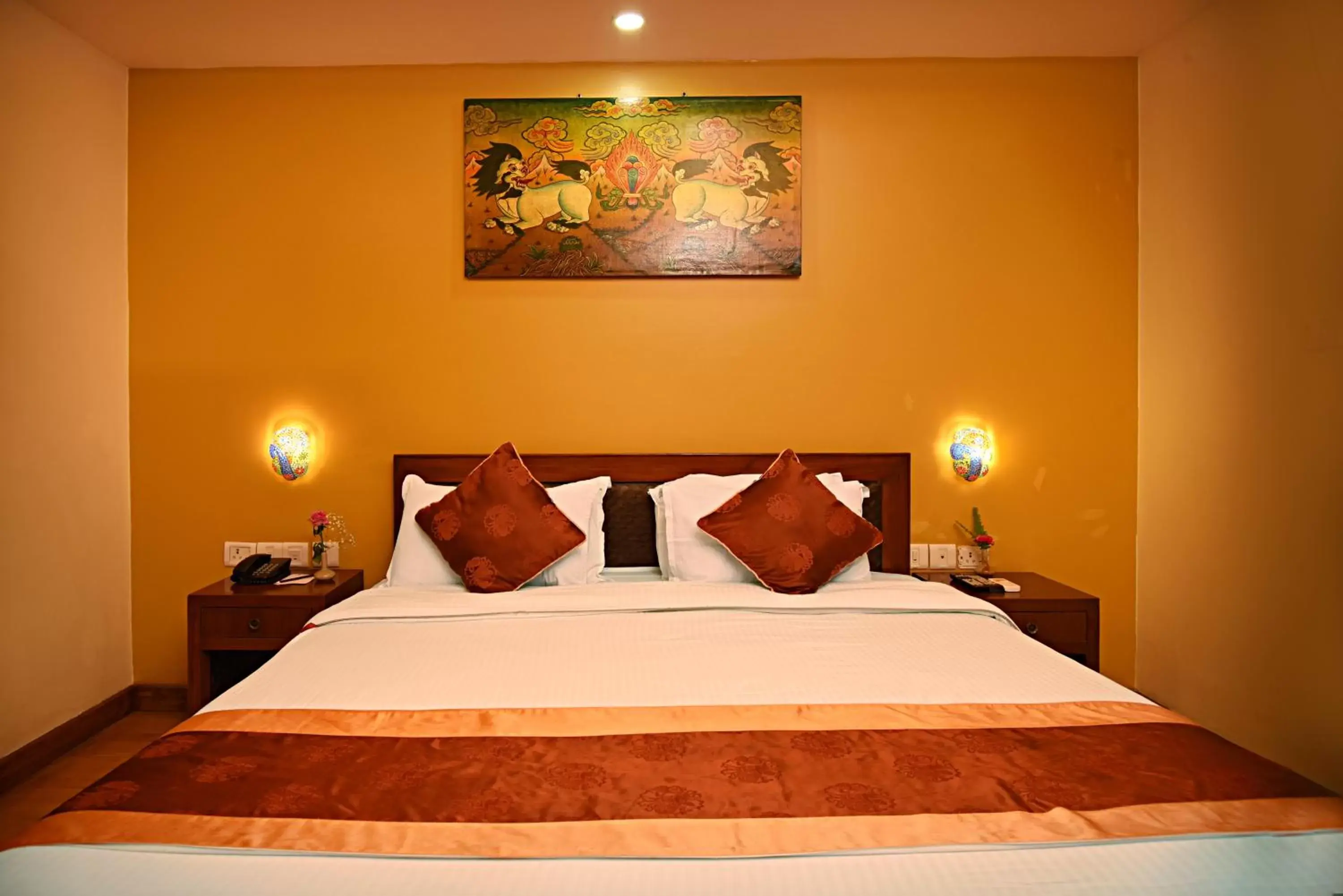 Bedroom, Bed in DOM Himalaya Hotel