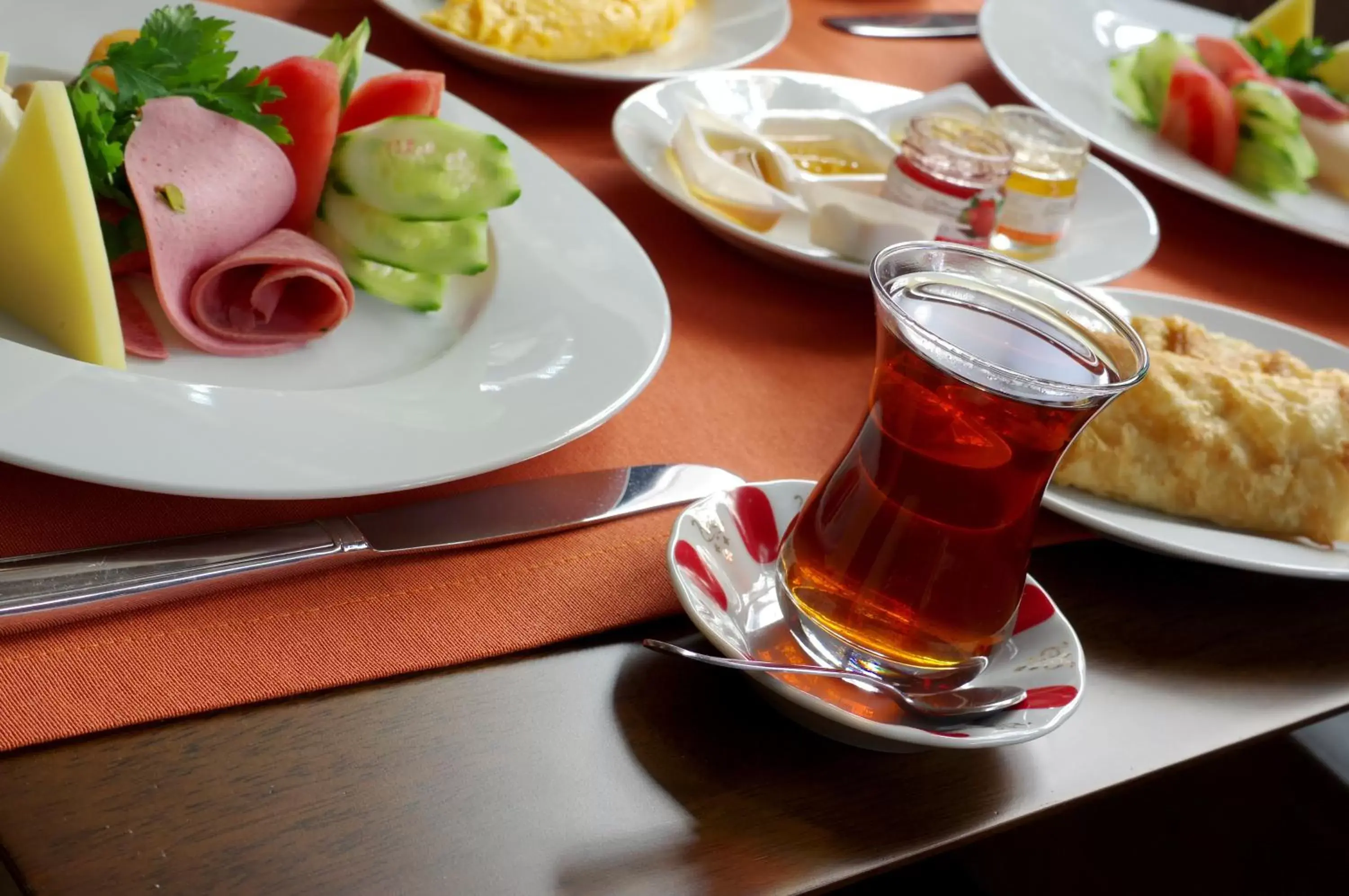 Restaurant/places to eat in Peyk Hotel Oldcity Restaurant/places to eat in Peyk Hotel Oldcity