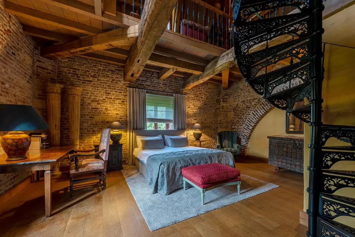 Photo of the whole room, Seating Area in Château St. Gerlach