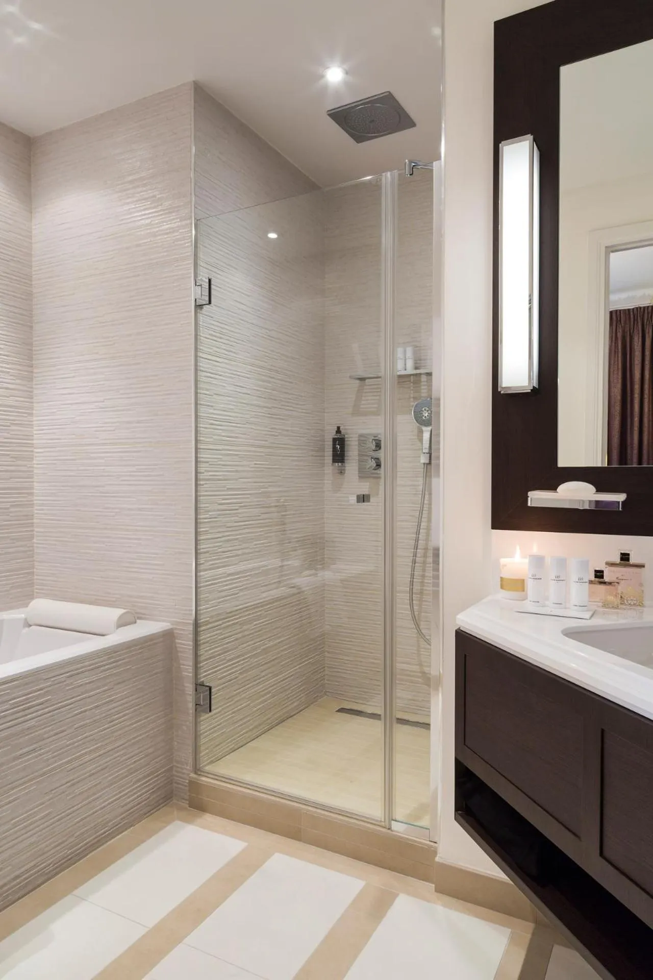 Bathroom in Hôtel Barrière Le Royal Deauville