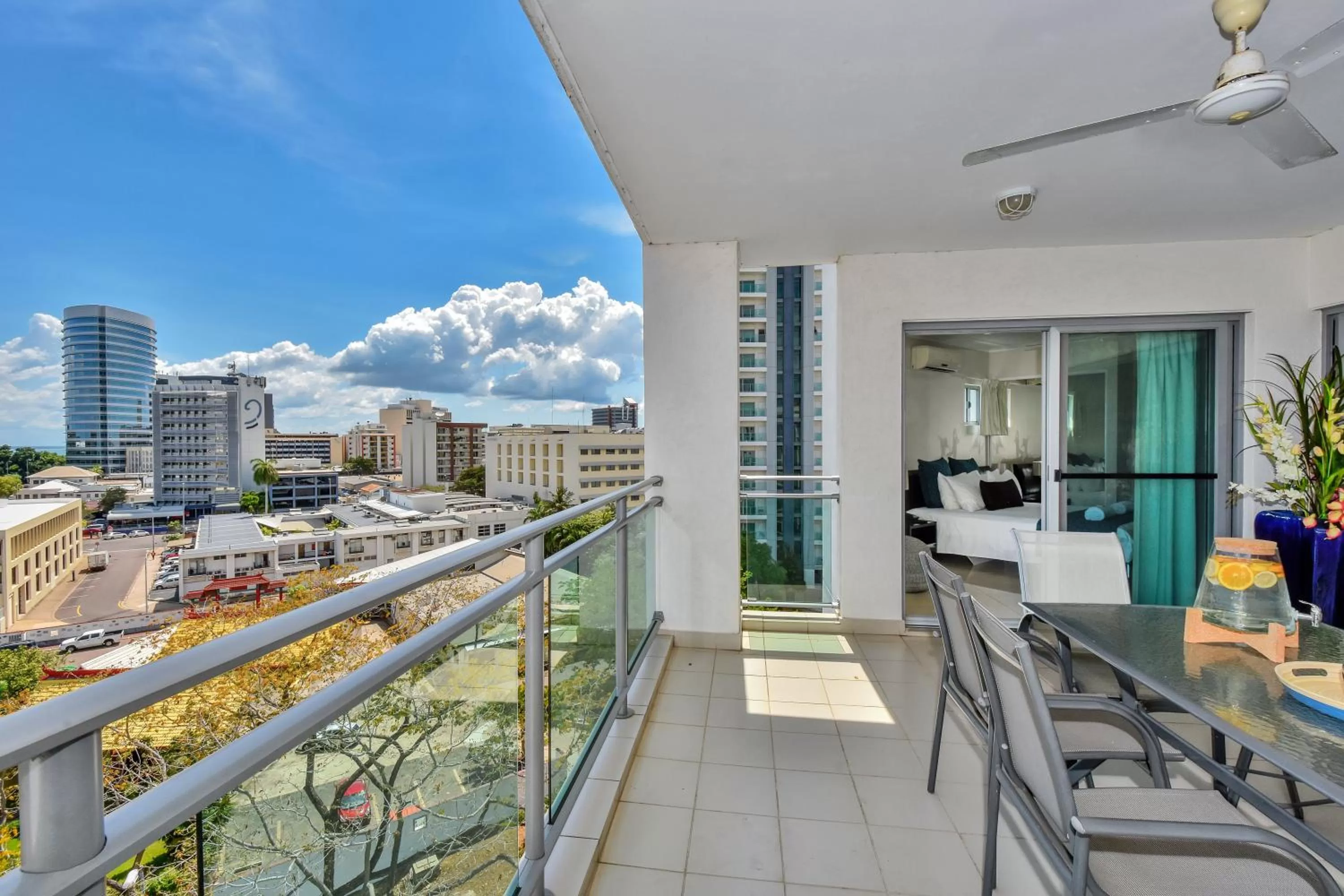 Balcony/Terrace in Argus Apartments Darwin