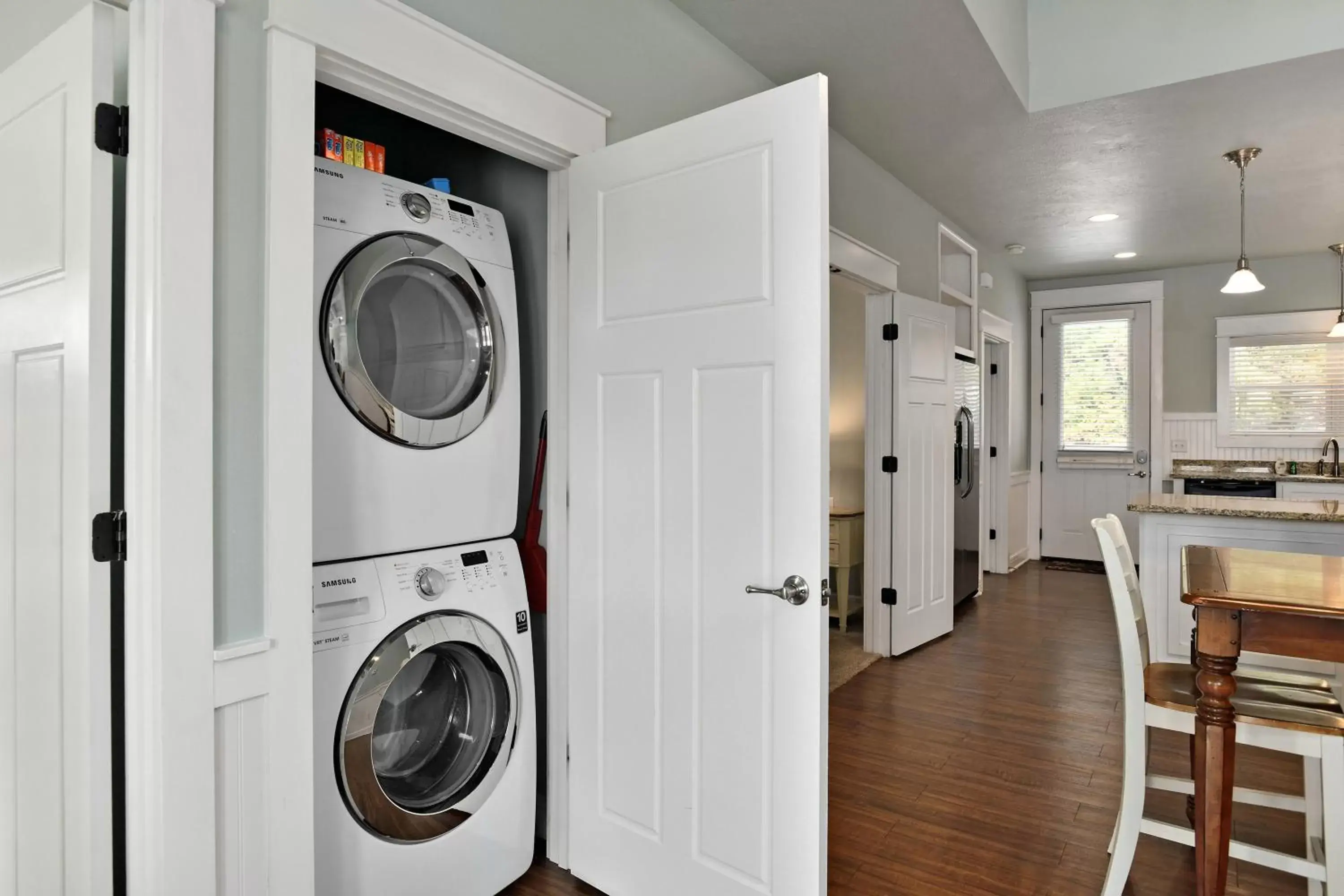 Kitchen/Kitchenette in Bransons Nantucket