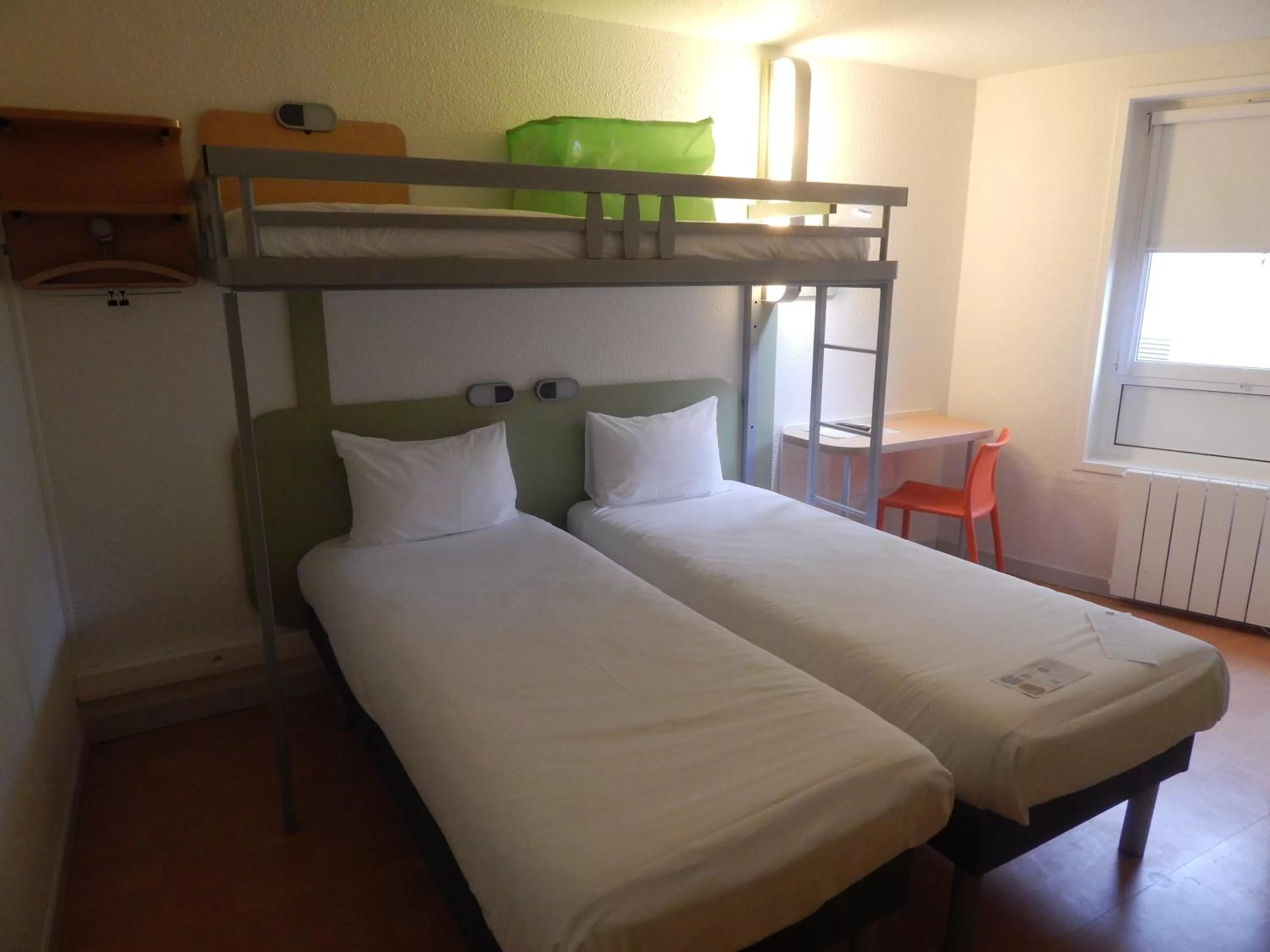 Bed in ibis budget Limoges Centre Gare