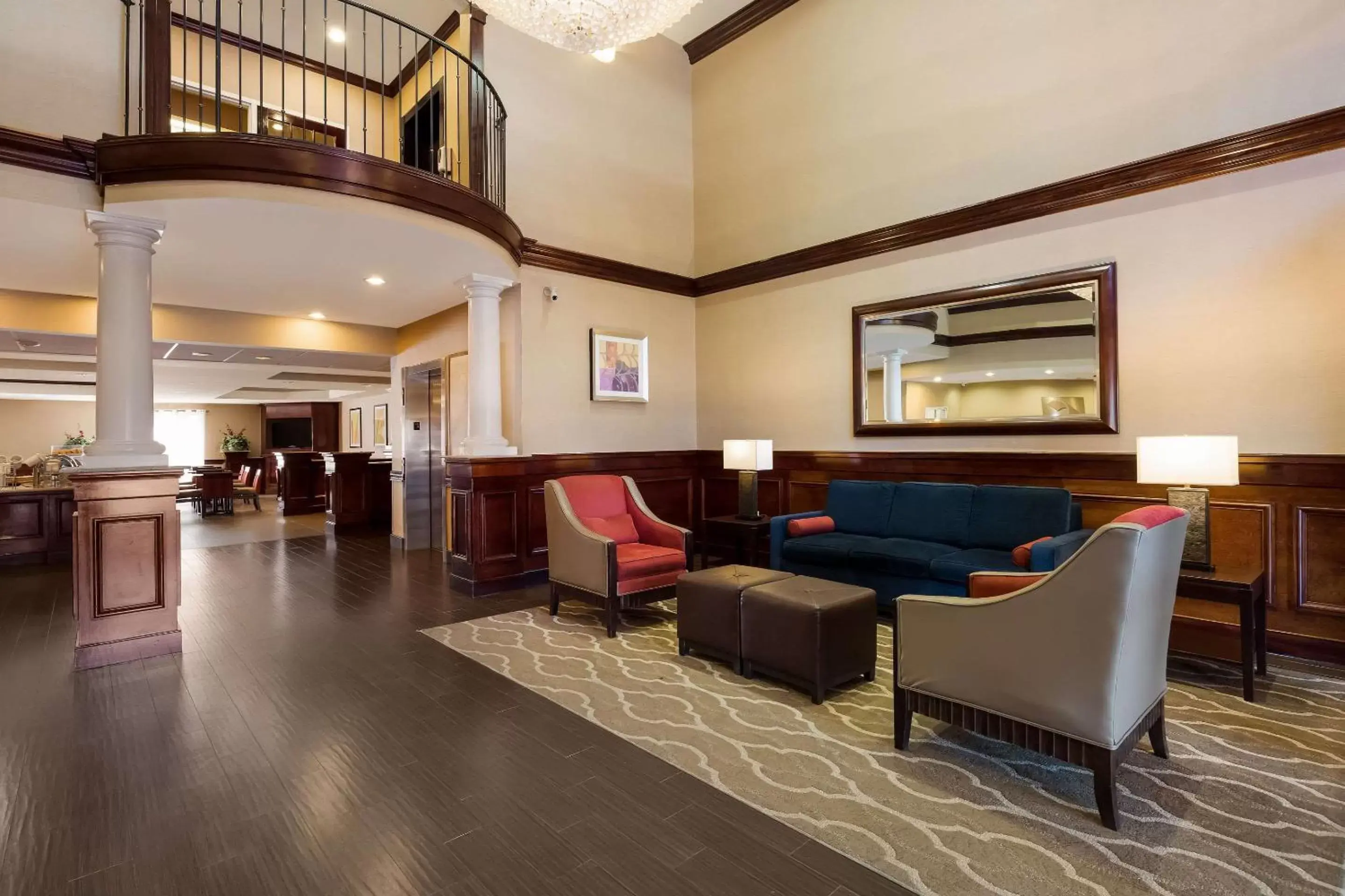 Lobby or reception, Seating Area in Comfort Suites Near University