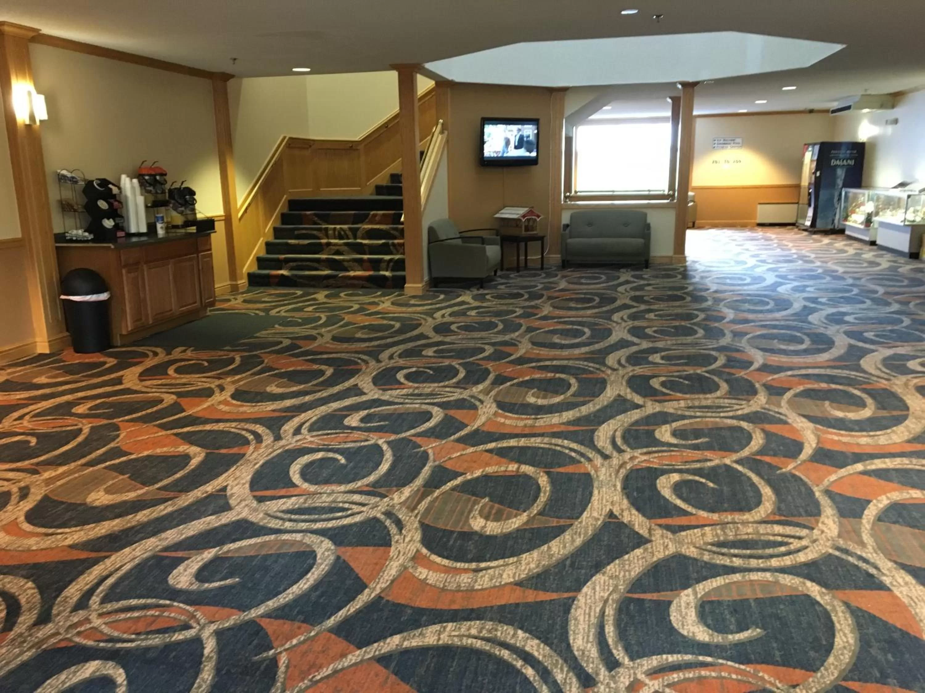Area and facilities in Cabot Inn & Suites