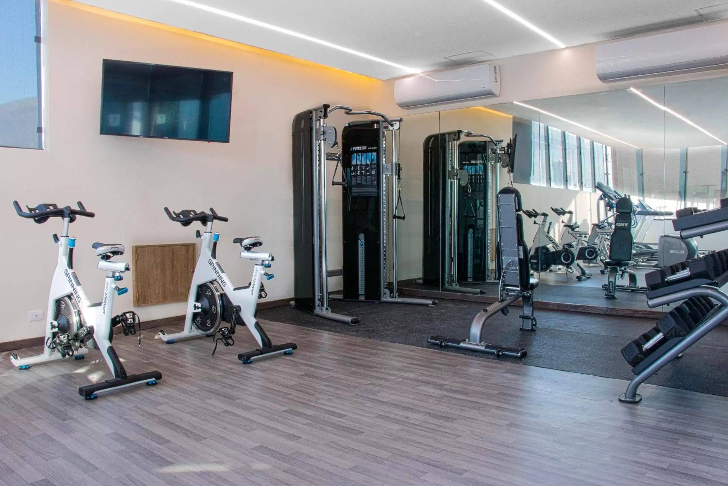 Fitness centre/facilities in Radisson Hotel Monterrey San Jeronimo Fitness centre/facilities in Radisson Hotel Monterrey San Jeronimo
