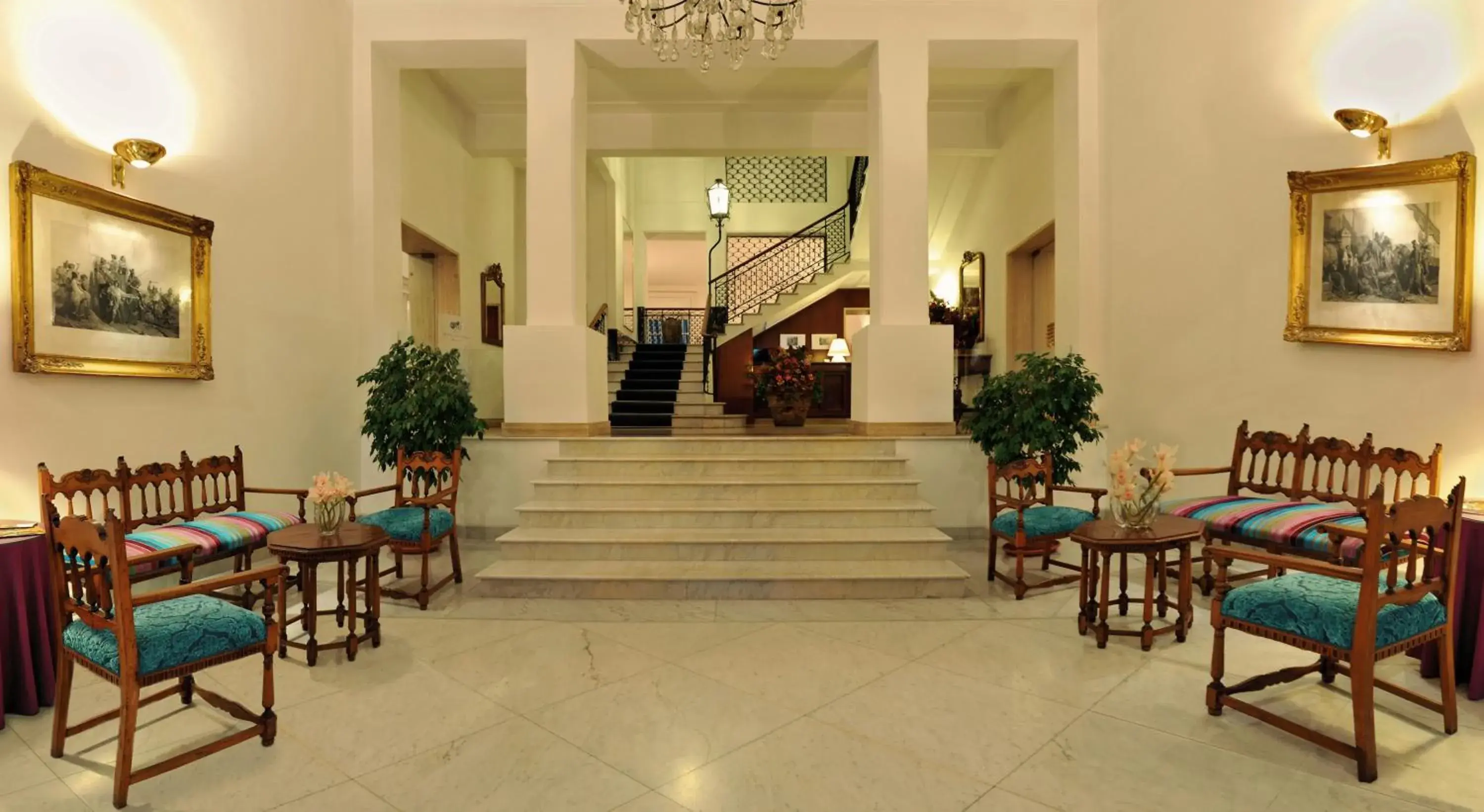 Facade/entrance, Lobby/Reception in Hotel Victoria Maiorino