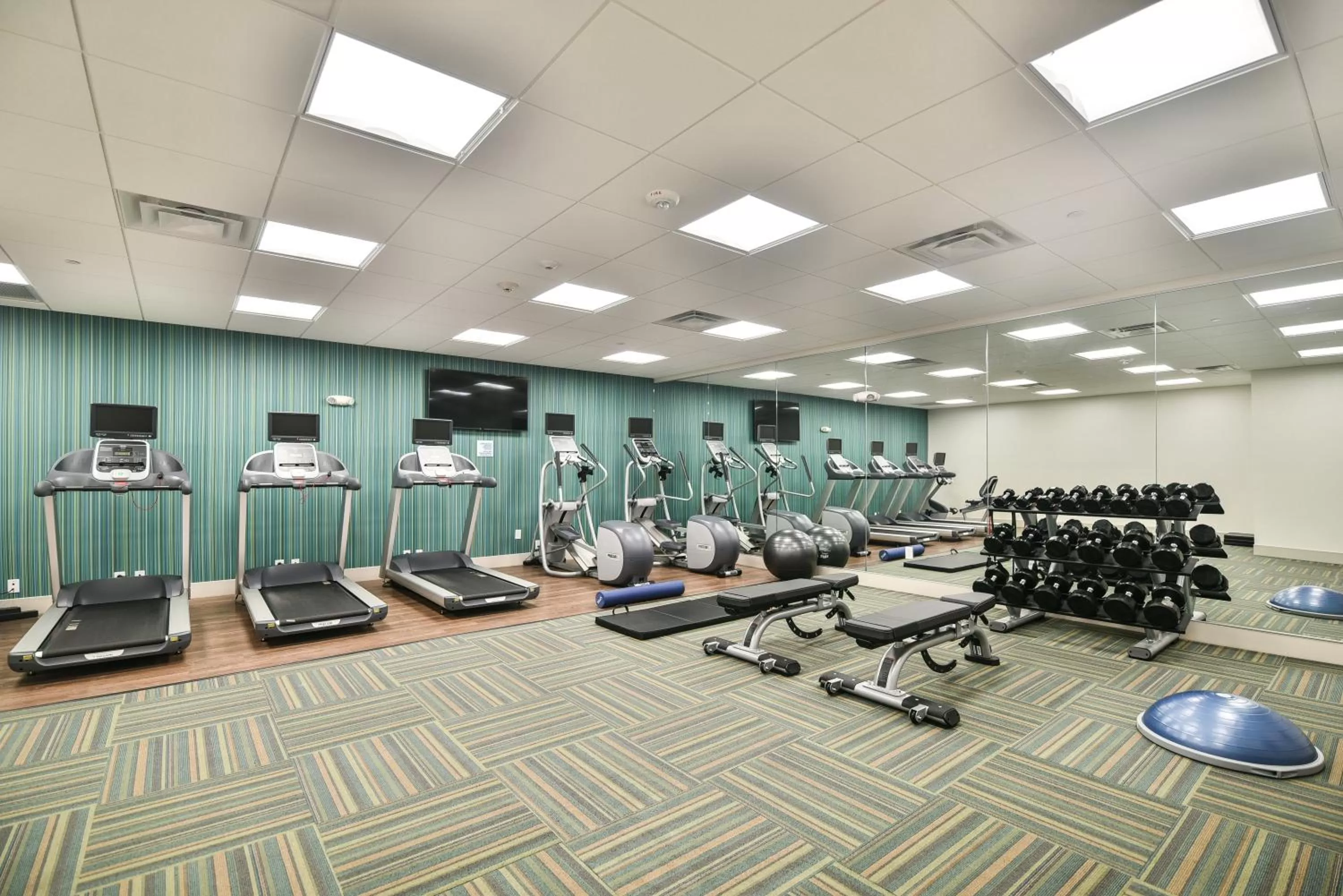 Fitness centre/facilities in Holiday Inn Express & Suites Lehi - Thanksgiving Point by IHG