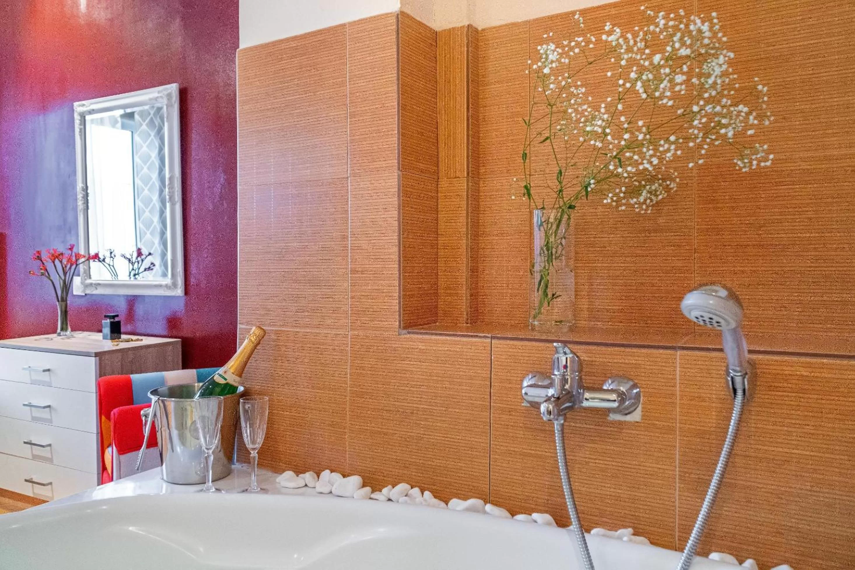 Hot Tub in Zen Hotel