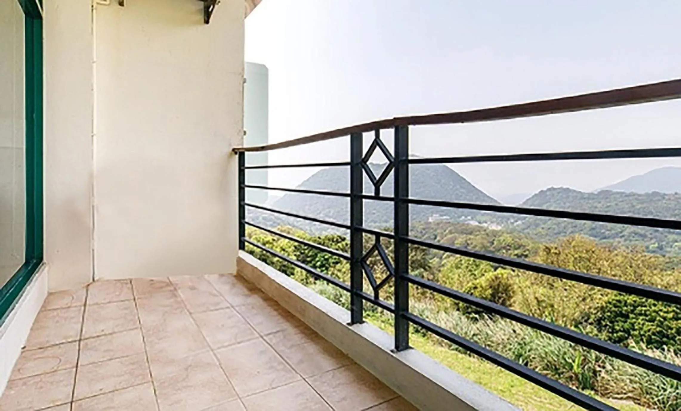 Yanmin Hot Spring Resort