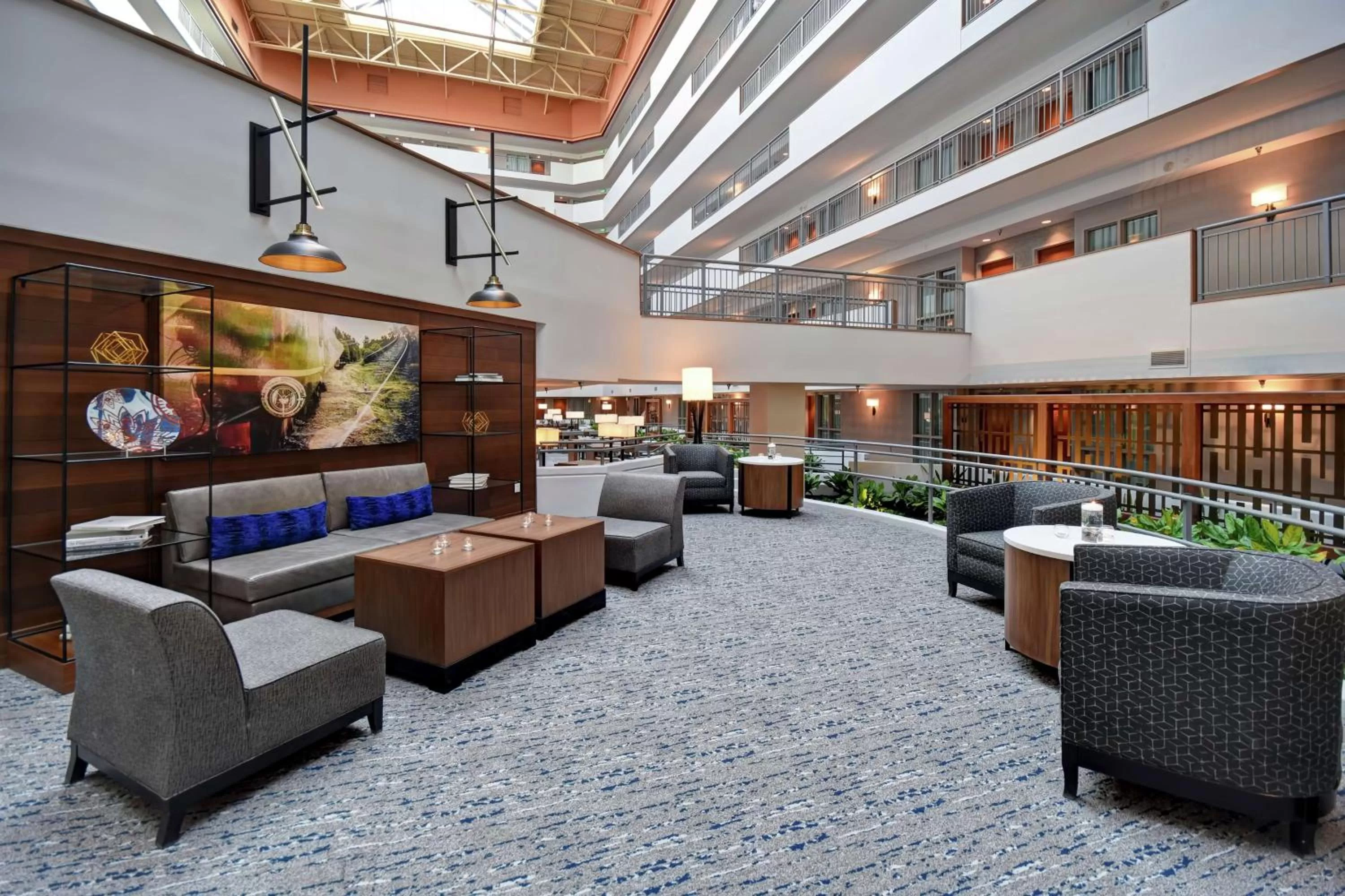 Lobby or reception in Embassy Suites by Hilton Omaha Downtown Old Market
