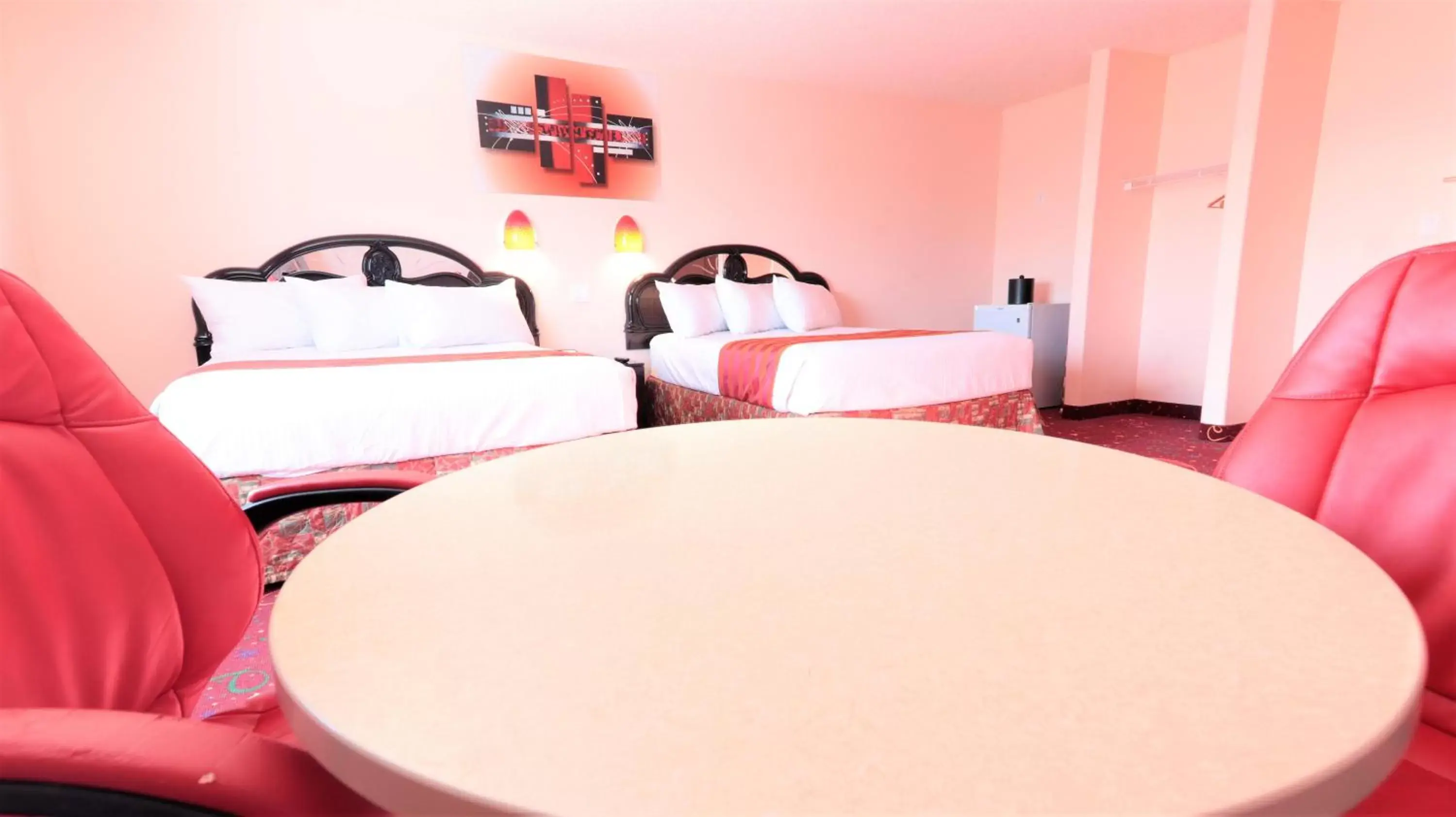 Bed in Crystal Star Inn Edmonton Airport with free shuttle to and from Airport