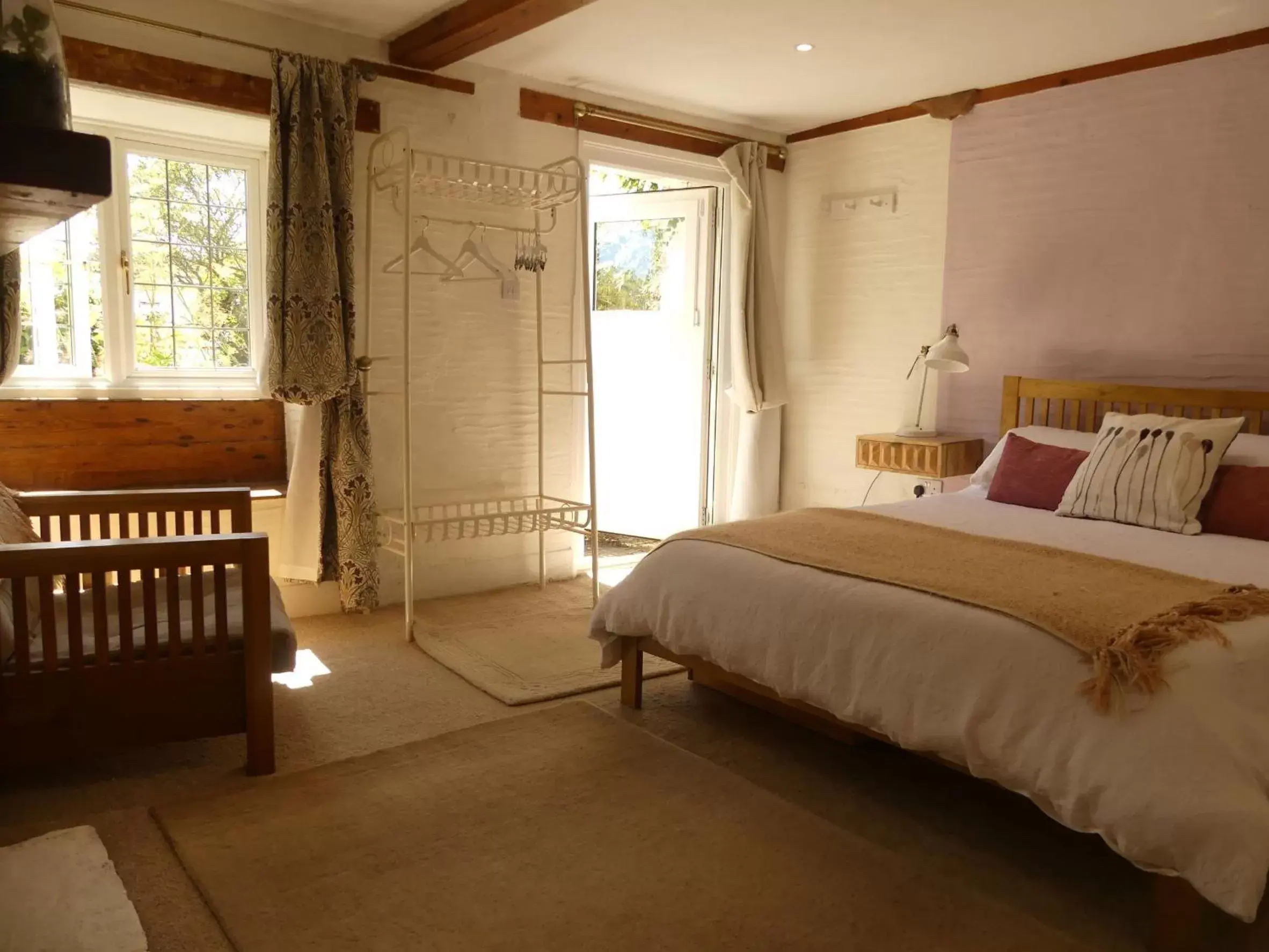 Bedroom, Bed in Priory Cottage Bodmin