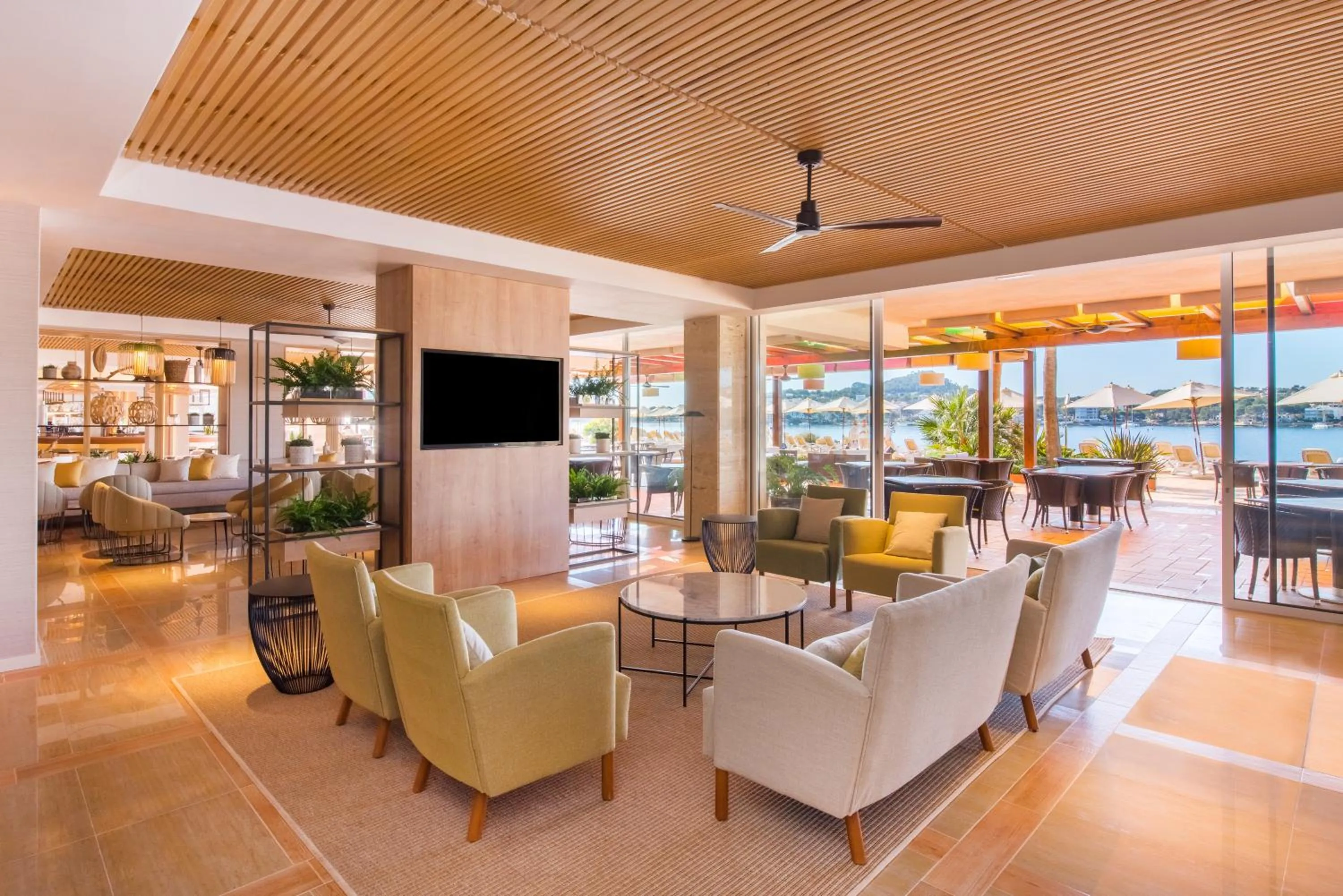 Restaurant/places to eat in Iberostar Selection Jardín del Sol Suites - Adults Only