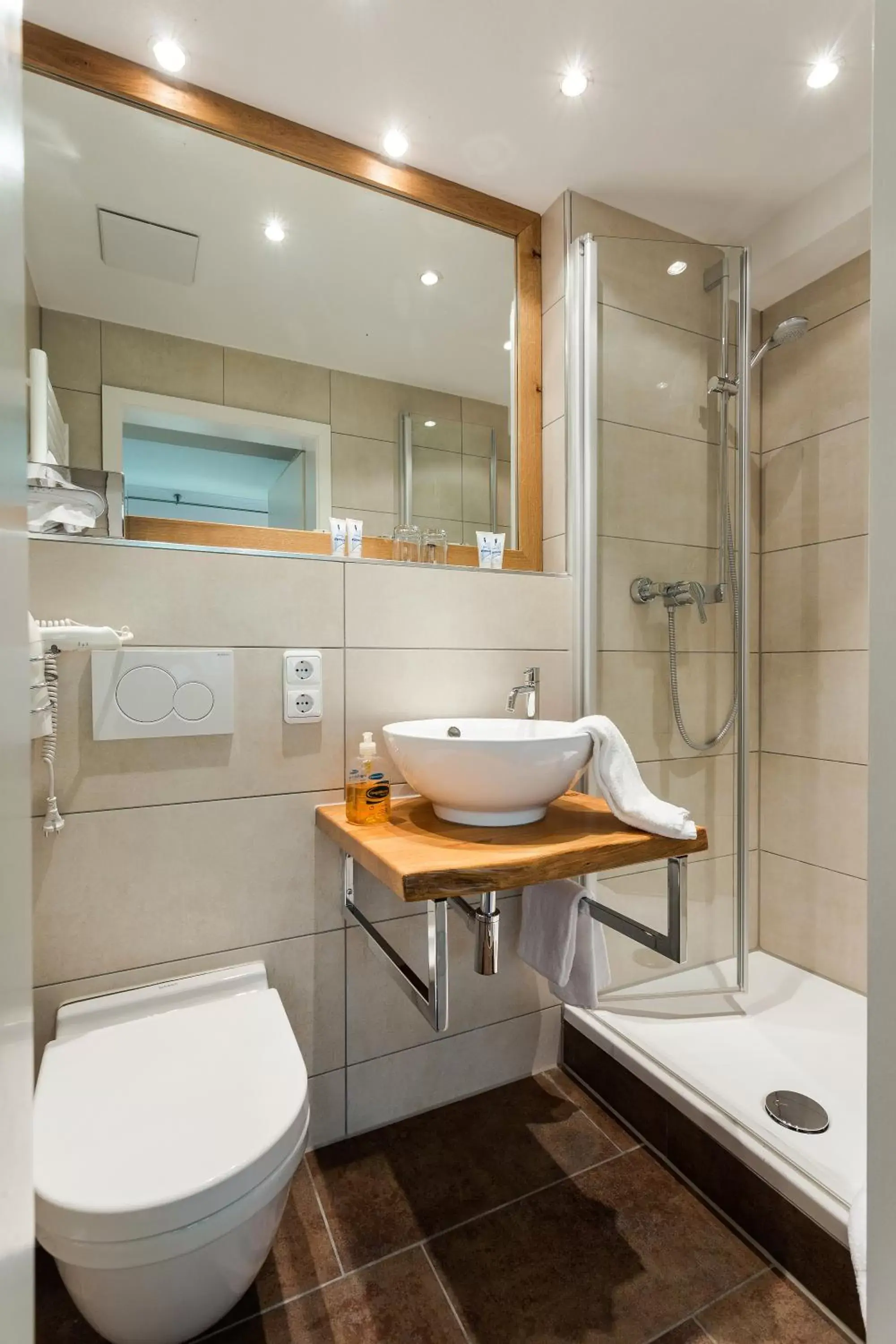Bathroom in Hotel Rappen Rothenburg ob der Tauber