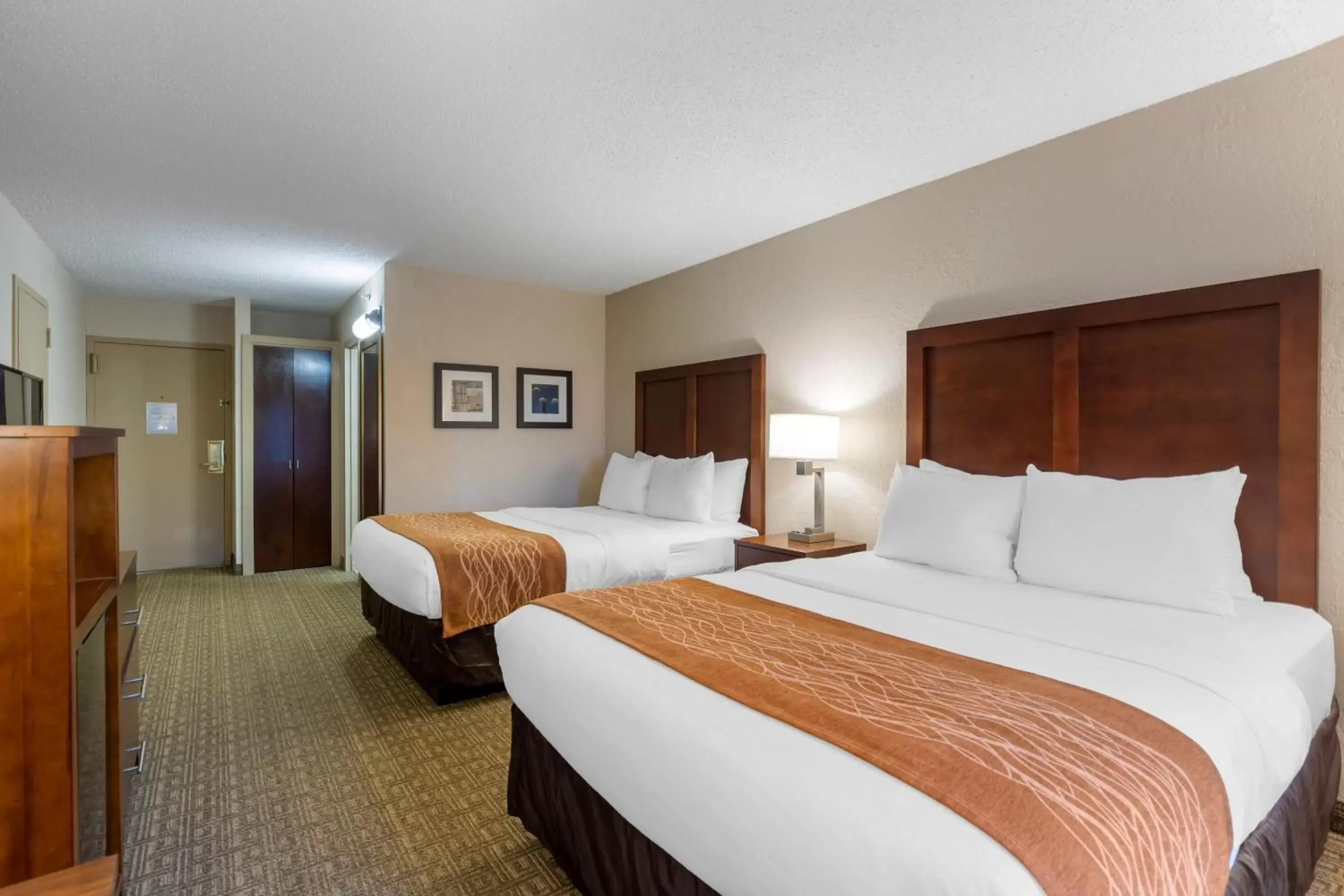 Bed in Comfort Inn St Louis - Westport Event Center