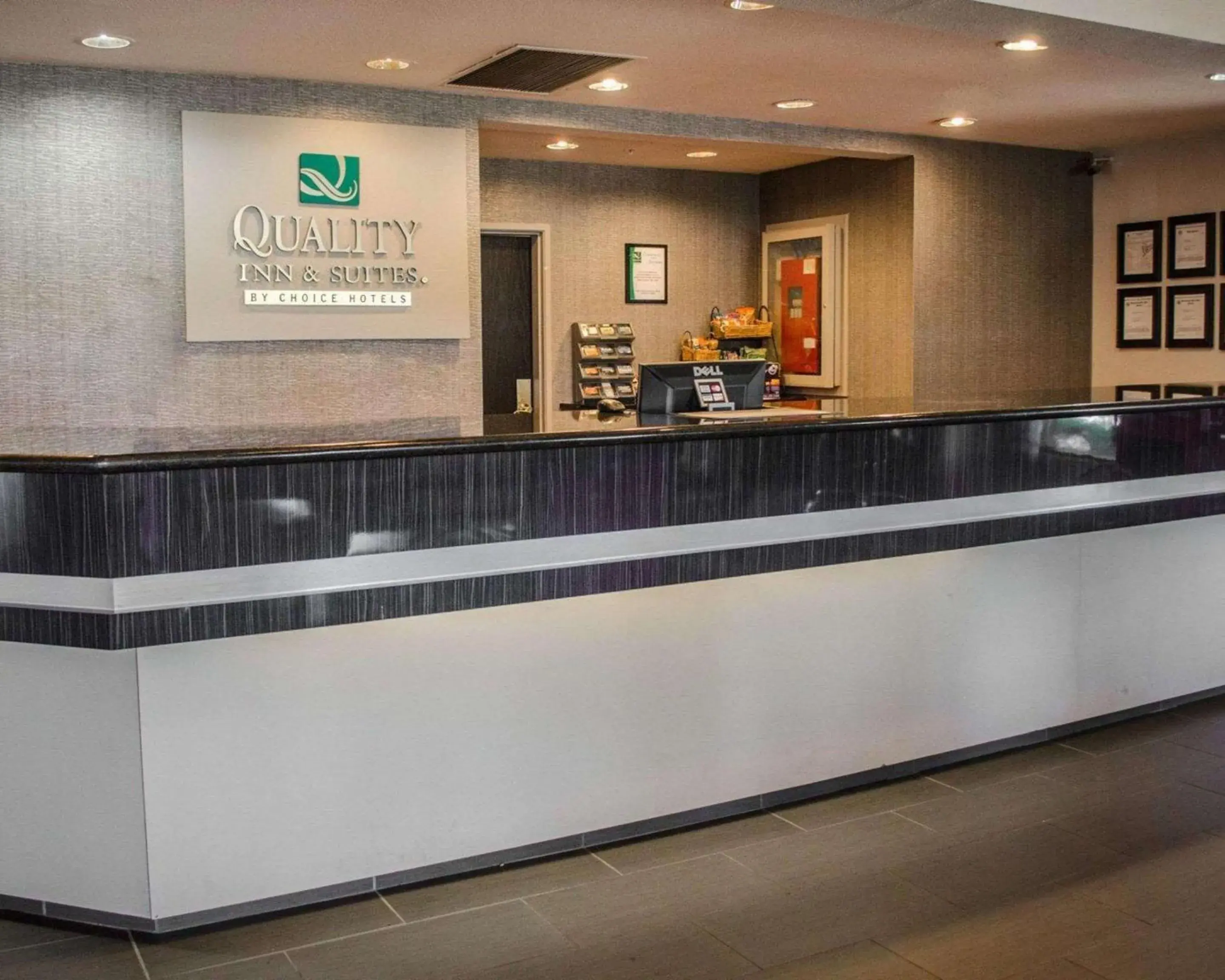 Lobby or reception, Lobby/Reception in Quality Inn & Suites at Airport Blvd I-65