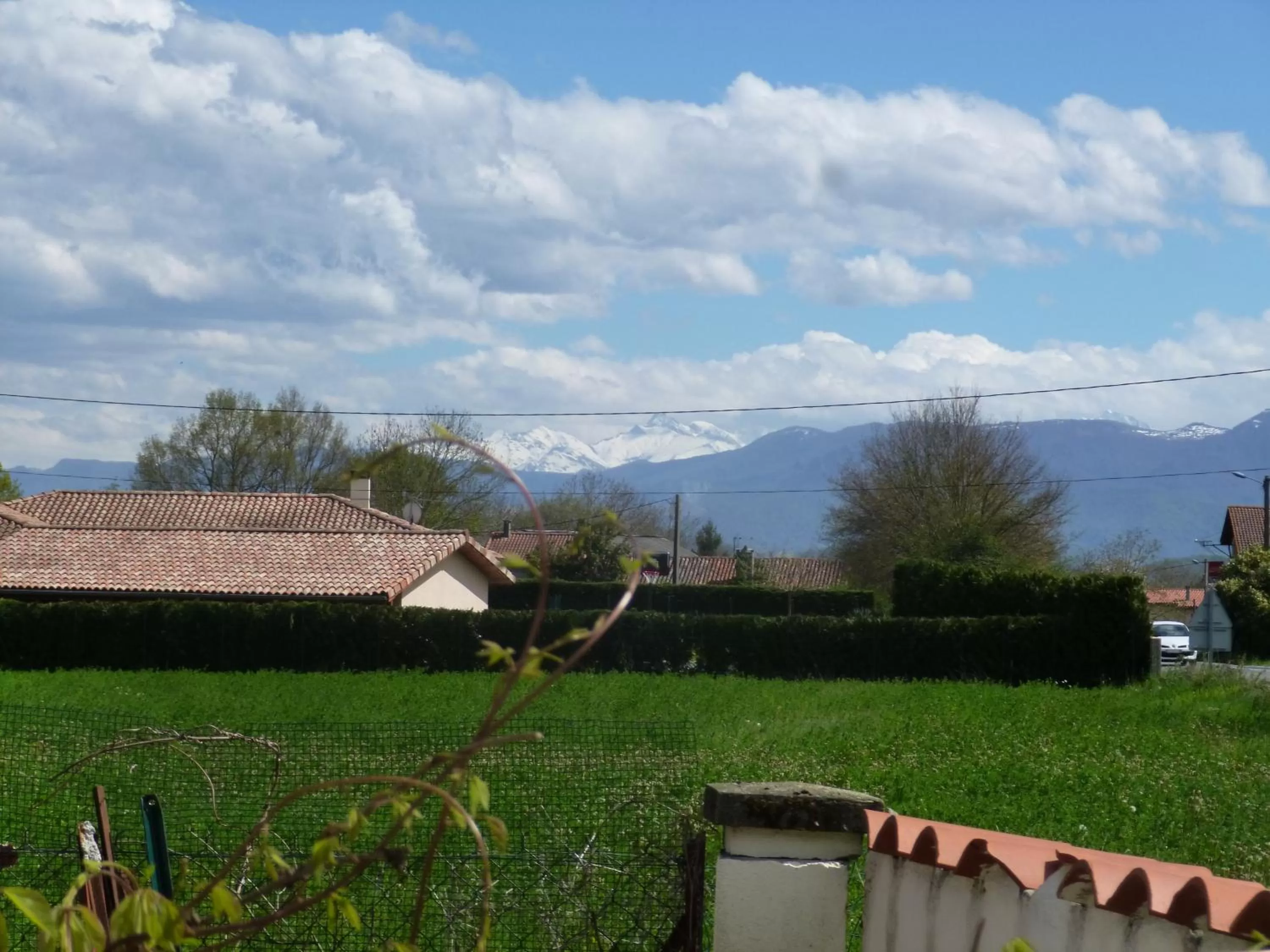 Mountain view in Les Glycines