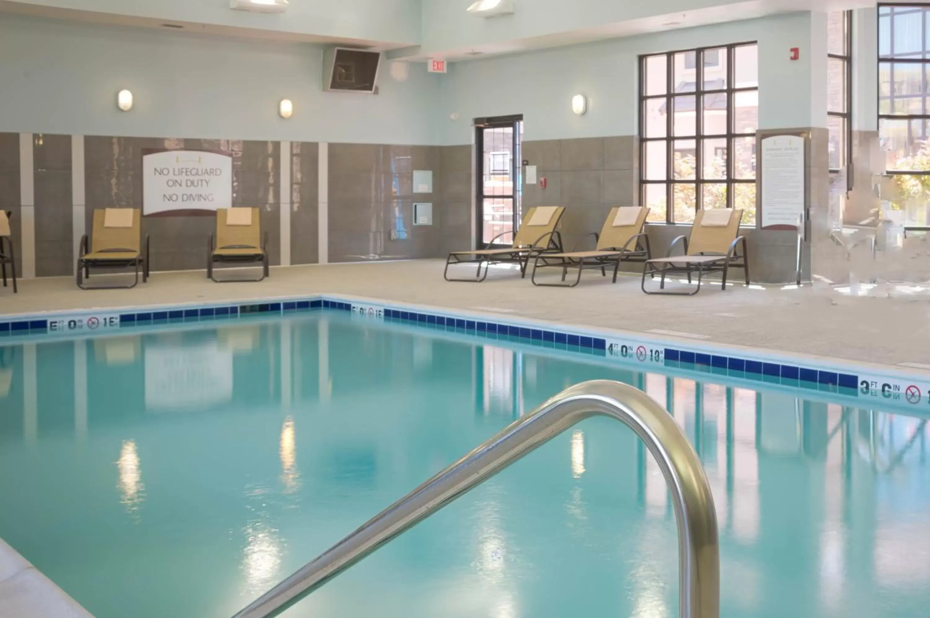 Swimming Pool in Staybridge Suites Toledo/Maumee, an IHG Hotel